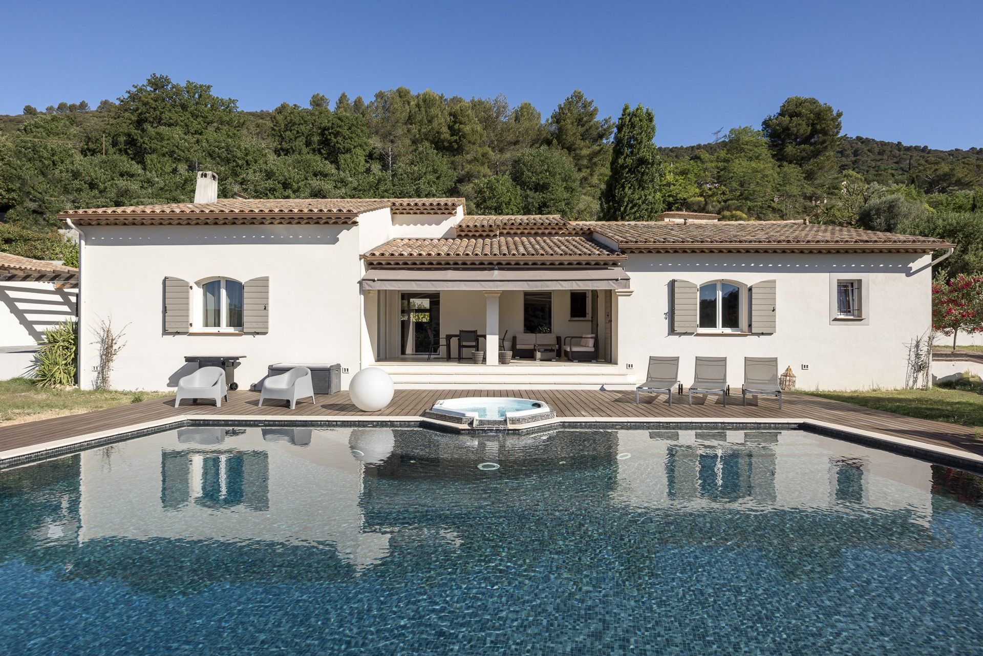 Casa nel Le Tignet, Provence-Alpes-Côte d'Azur 10840278