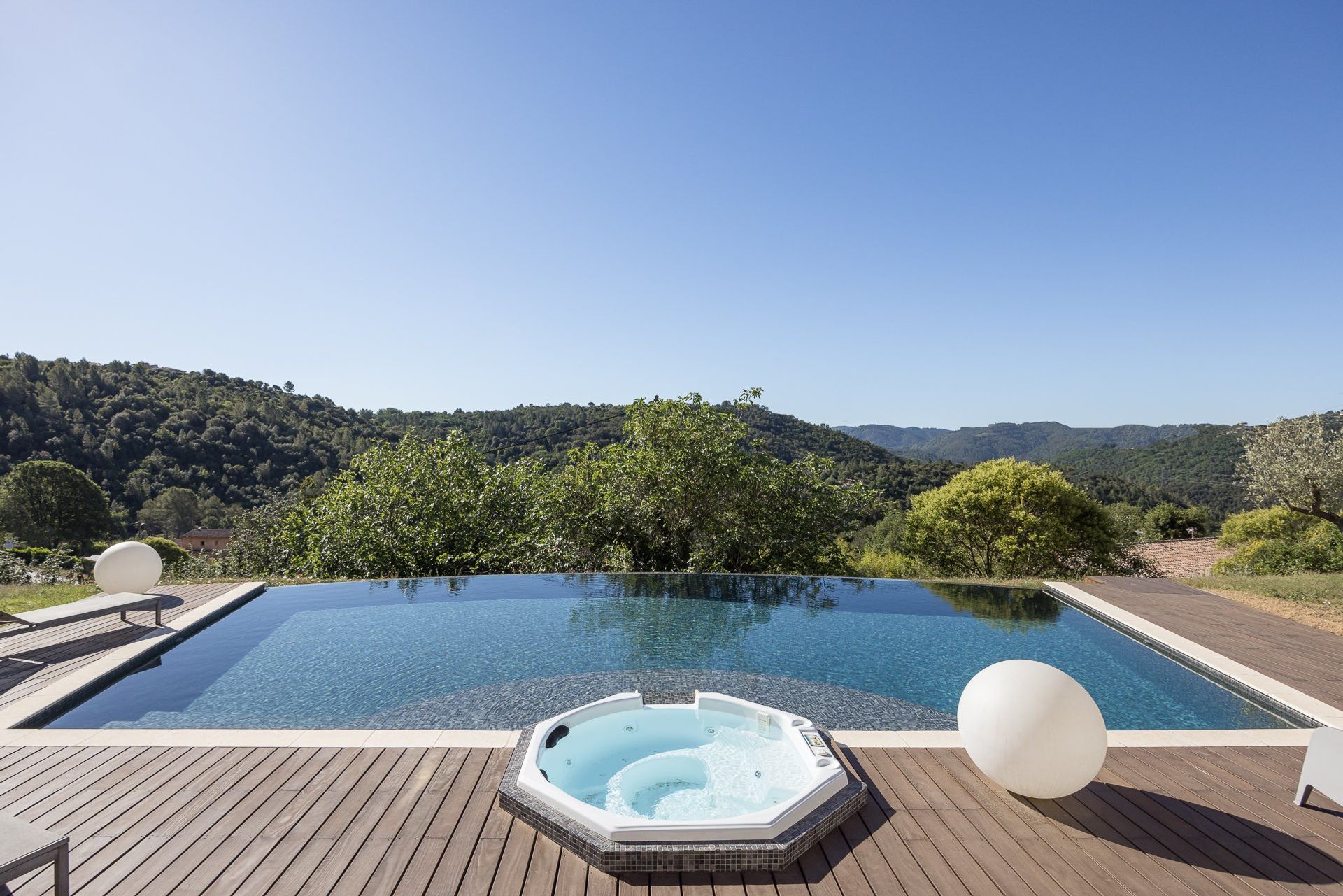 Casa nel Le Tignet, Provence-Alpes-Côte d'Azur 10840278