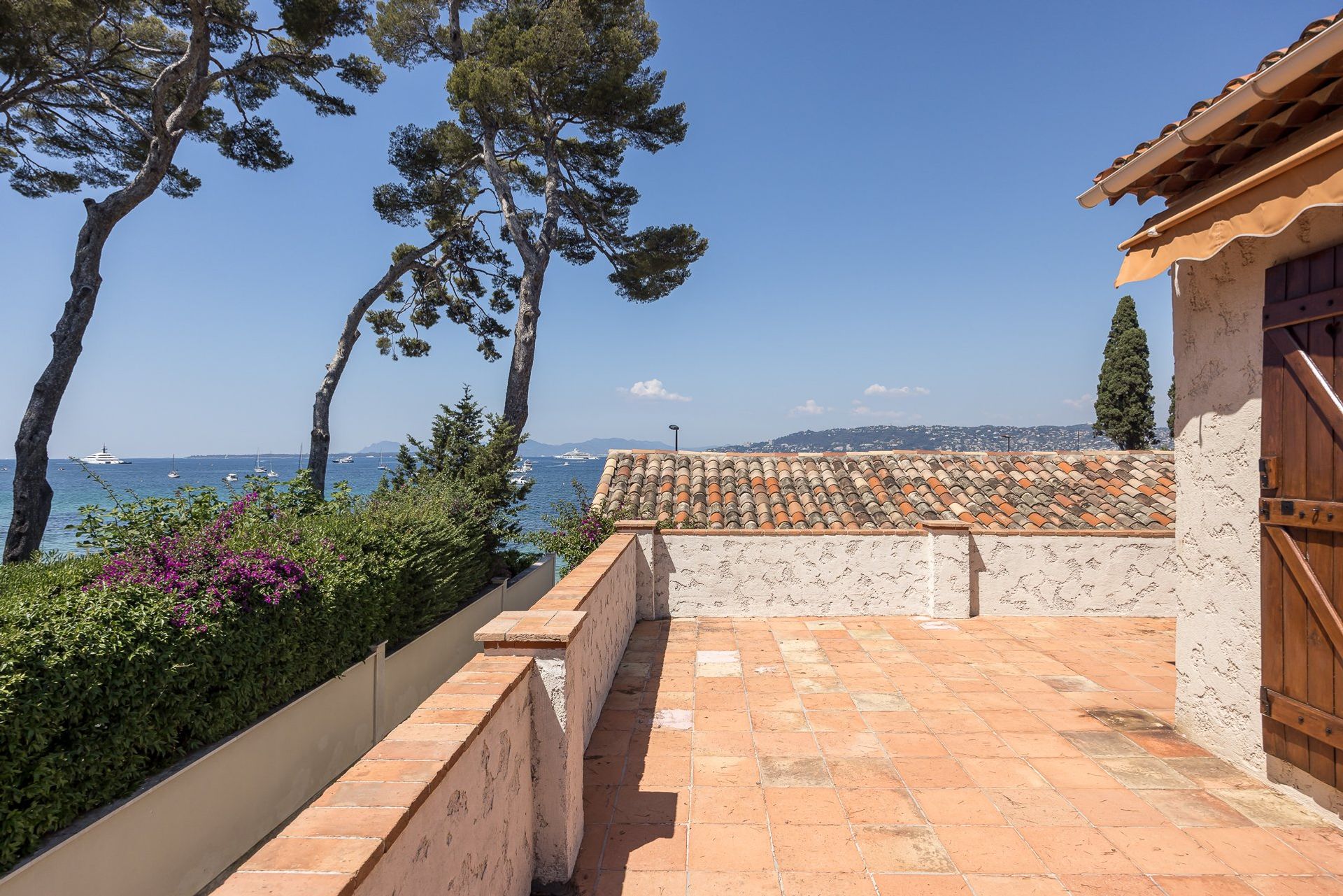 Huis in Juan-les-Pins, Provence-Alpes-Côte d'Azur 10840298