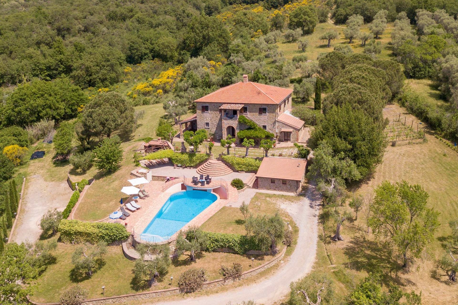 casa en Tuoro sul Trasimeno, Umbria 10840404