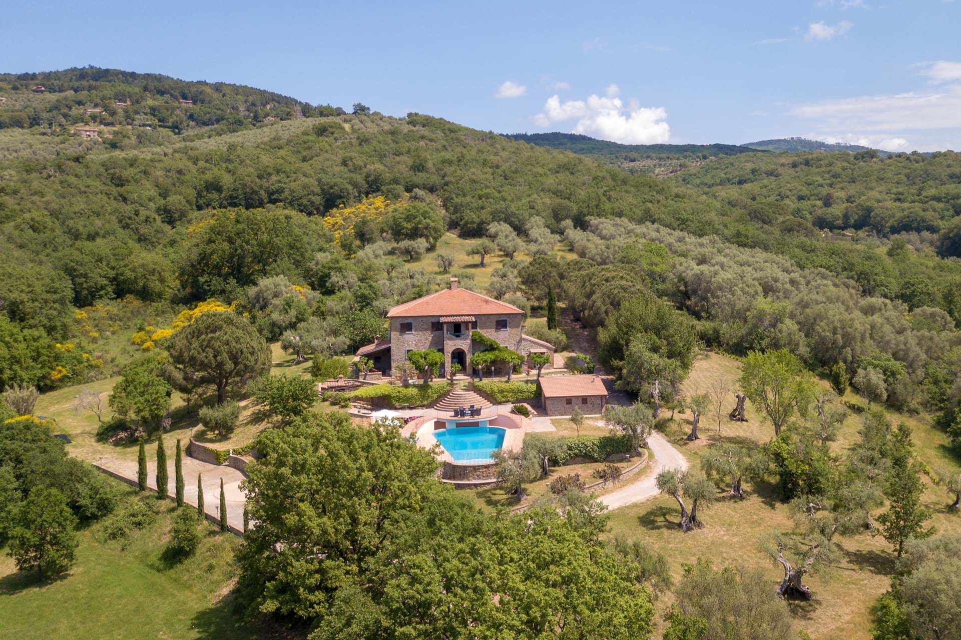 casa no Tuoro sul Trasimeno, Umbria 10840404