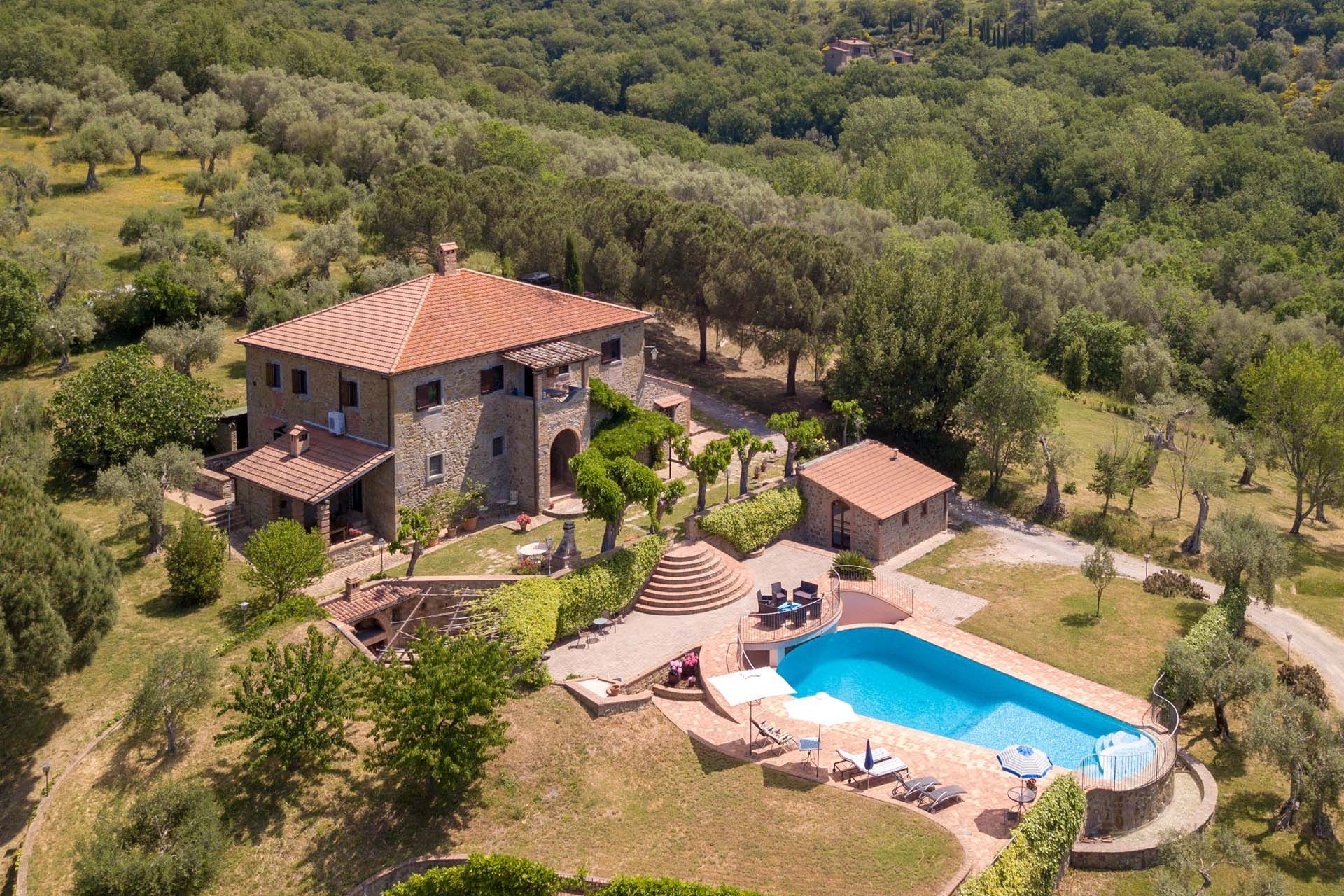 casa en Tuoro sul Trasimeno, Umbria 10840404