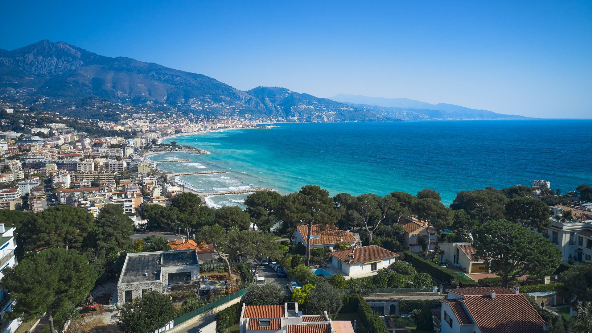 Будинок в Roquebrune-Cap-Martin, Provence-Alpes-Côte d'Azur 10840432