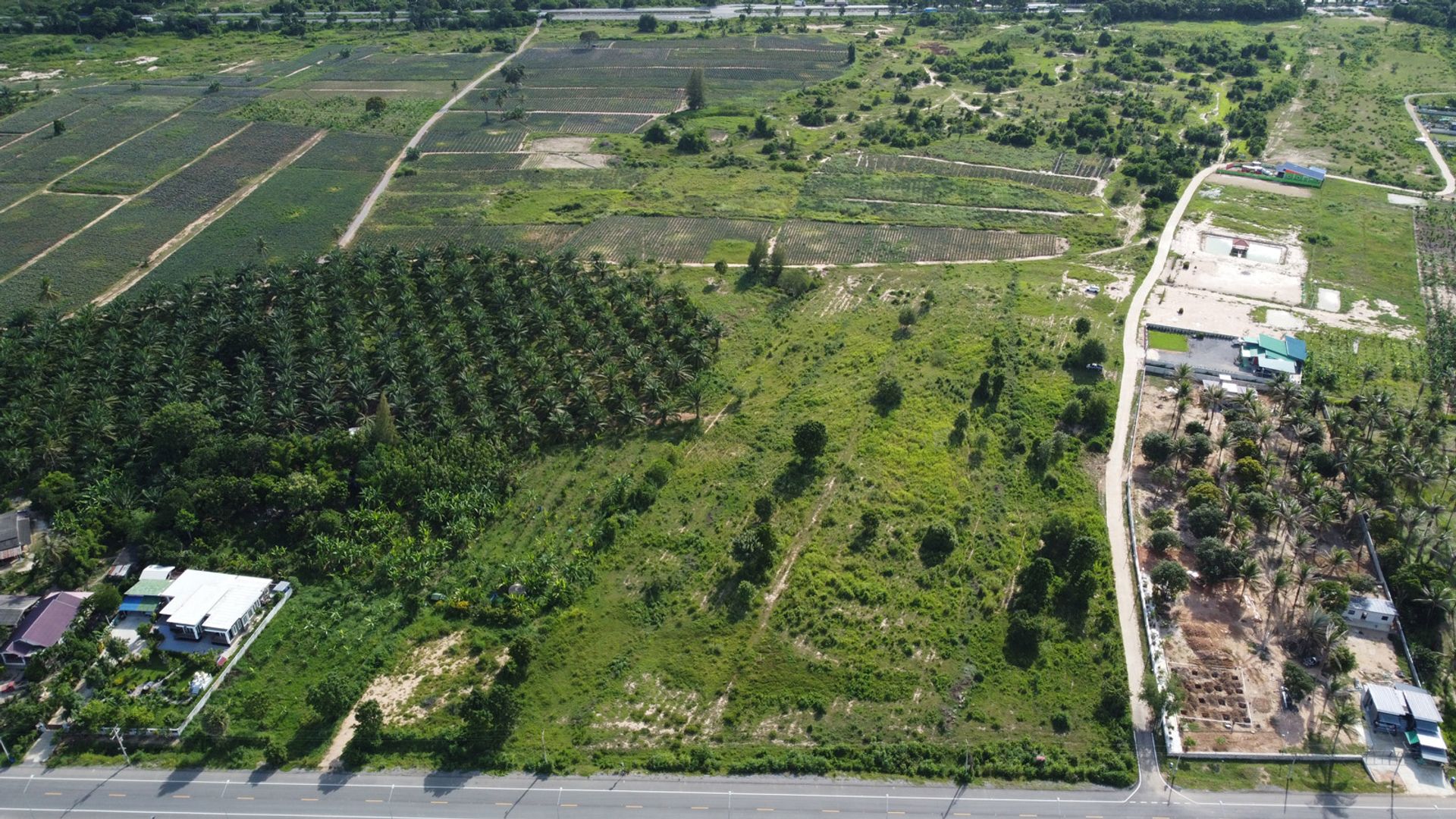 Tanah dalam Wang Pong, Prachuap Khiri Khan 10841973