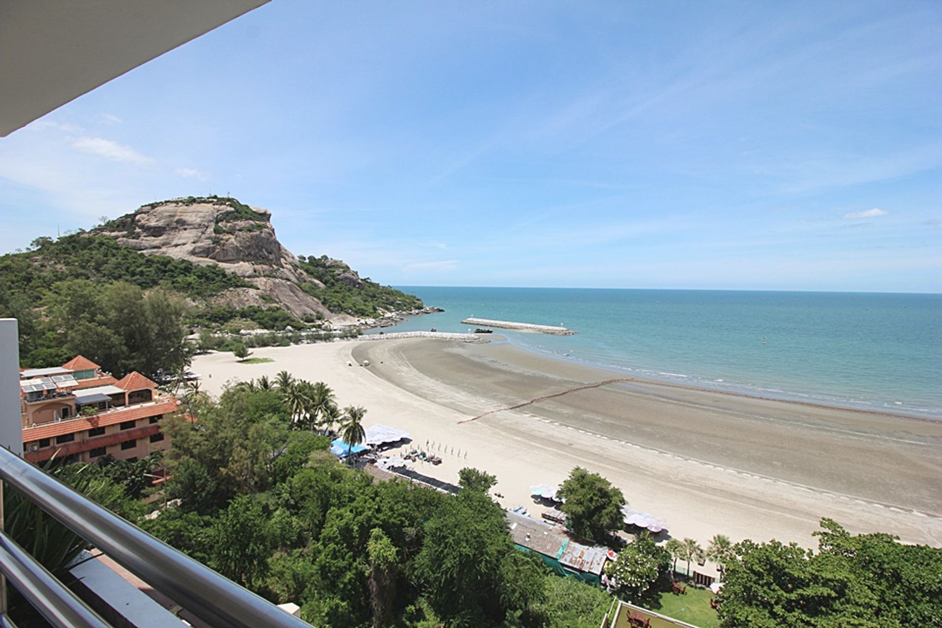 Ejerlejlighed i Tambon Nong Kae, Chang Wat Prachuap Khiri Khan 10841985