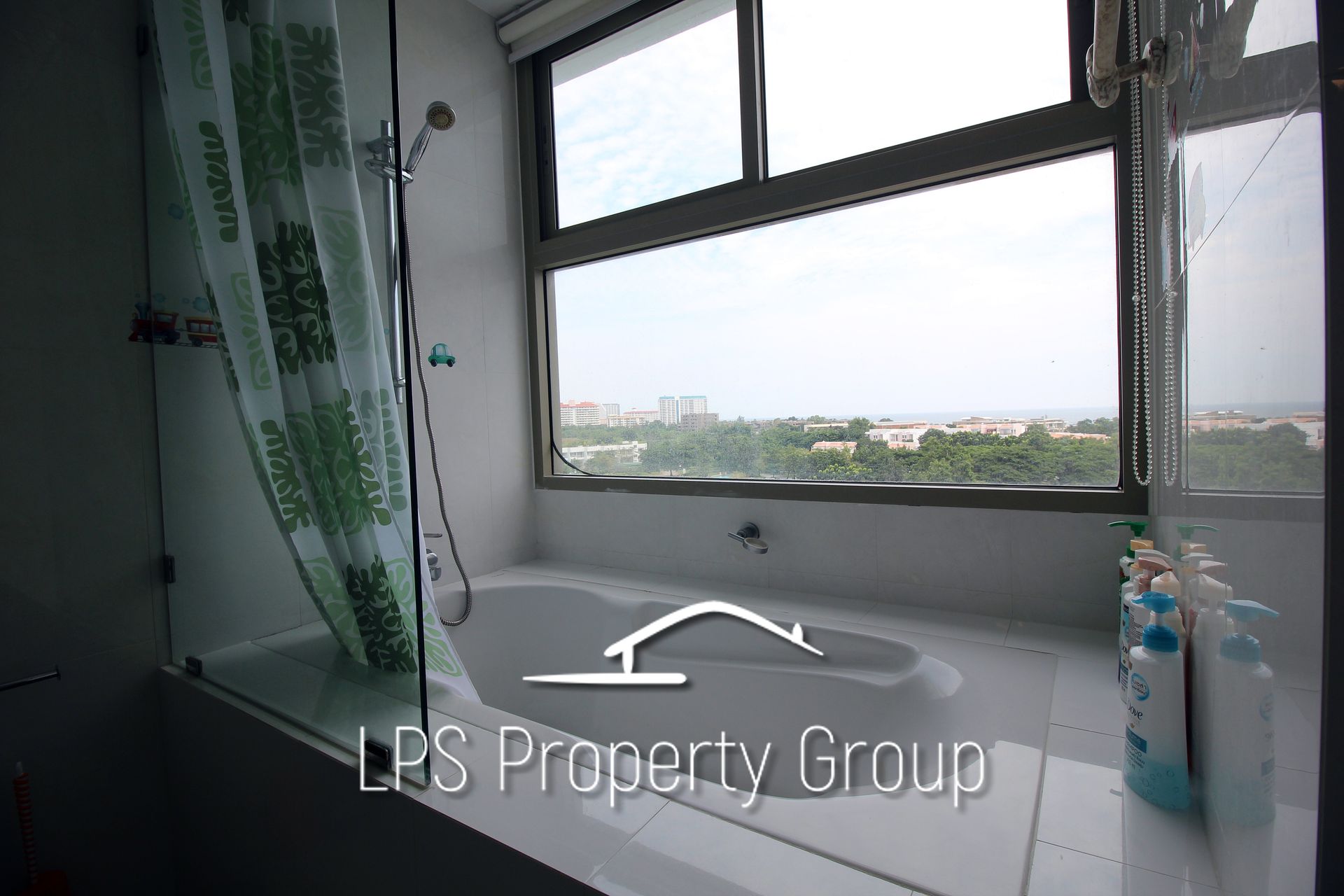 Condominium in Tambon Cha-am, Chang Wat Phetchaburi 10842073