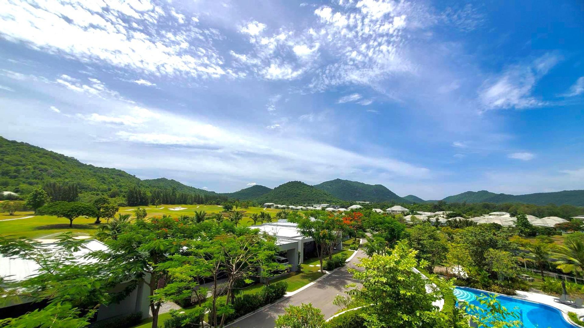 Condominium in Hua Hin, Prachuap Khiri Khan 10842146