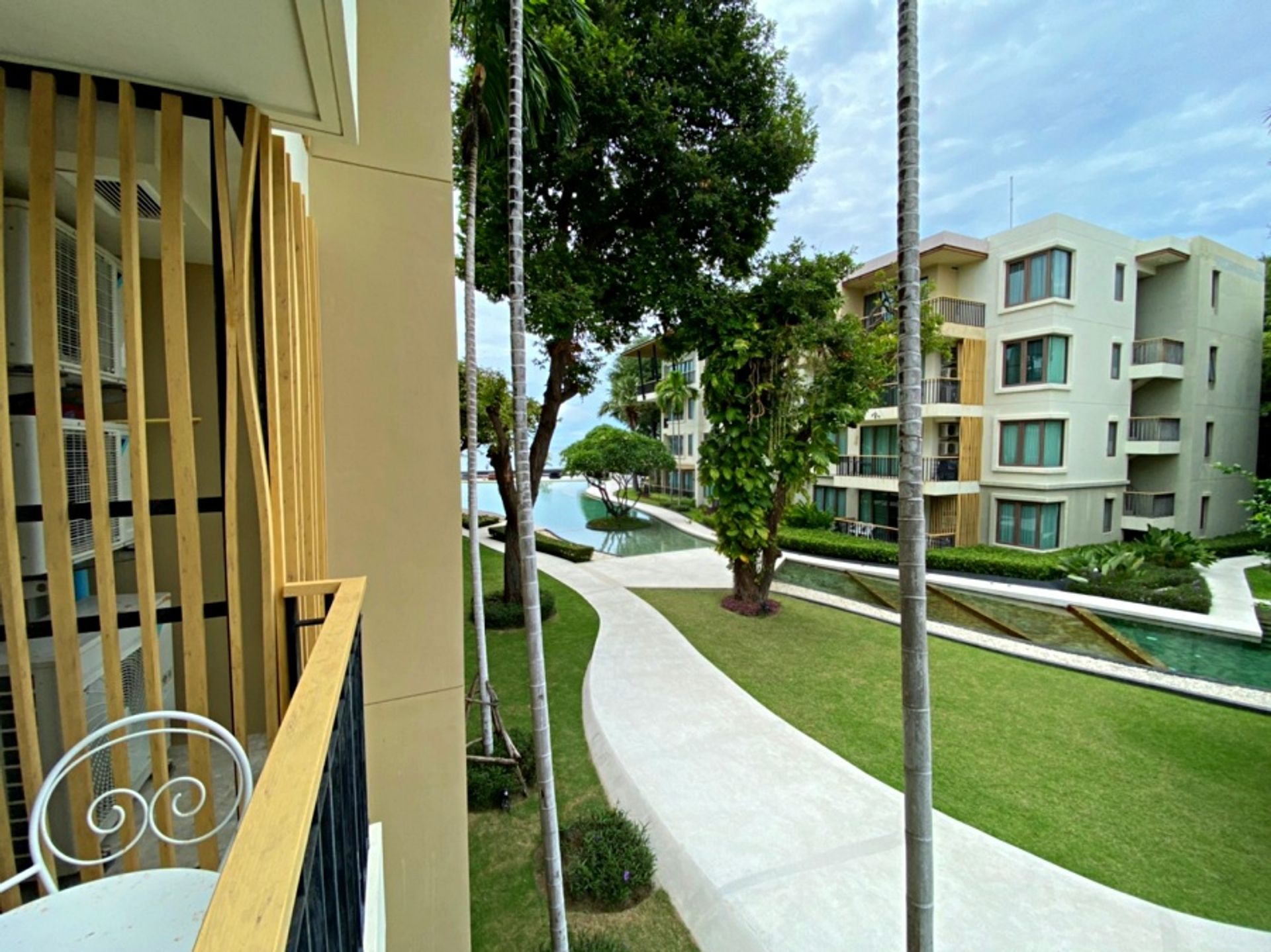 Condominium in Hua Hin, Prachuap Khiri Khan 10842150