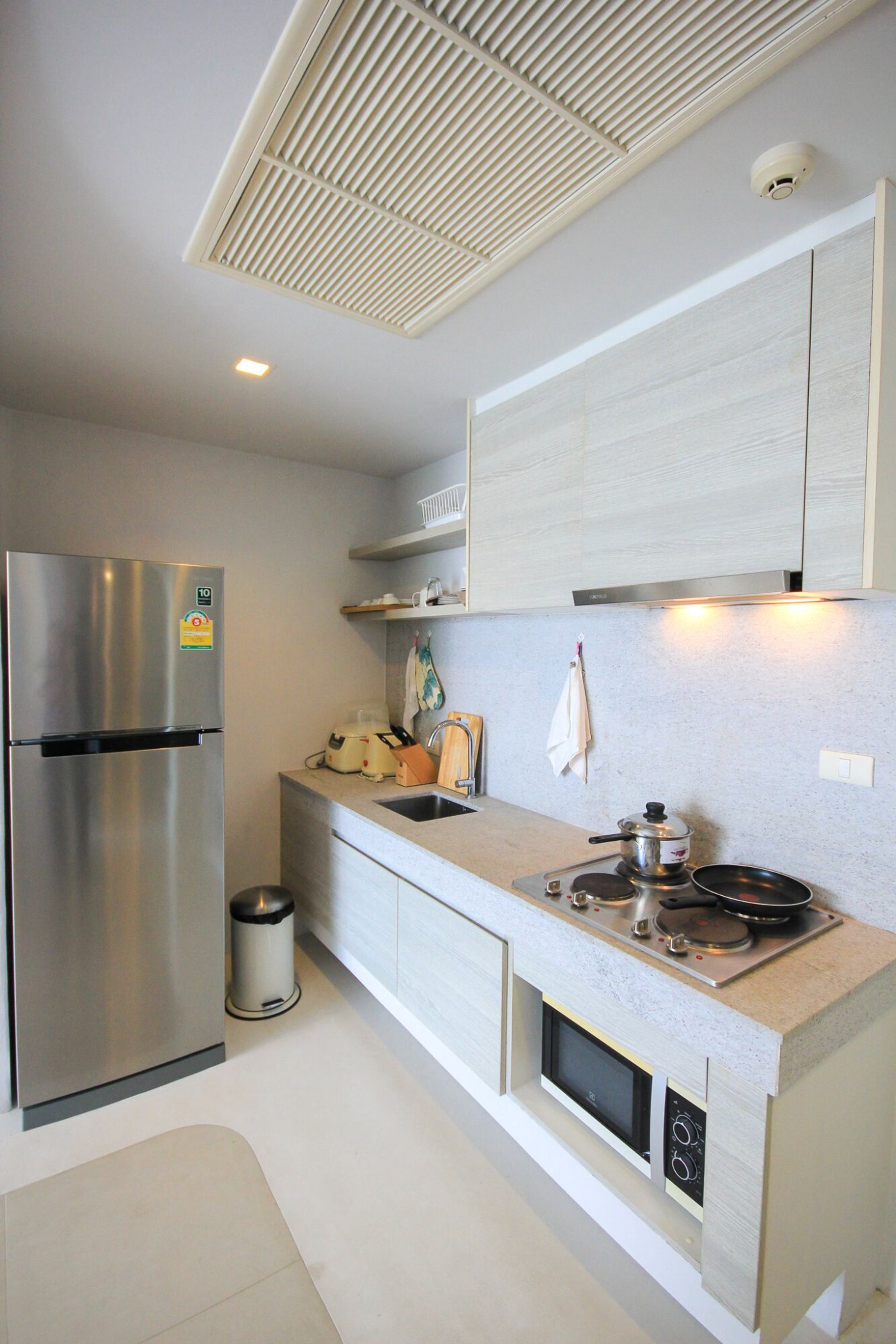 Condominium in Tambon Nong Kae, Chang Wat Prachuap Khiri Khan 10842186