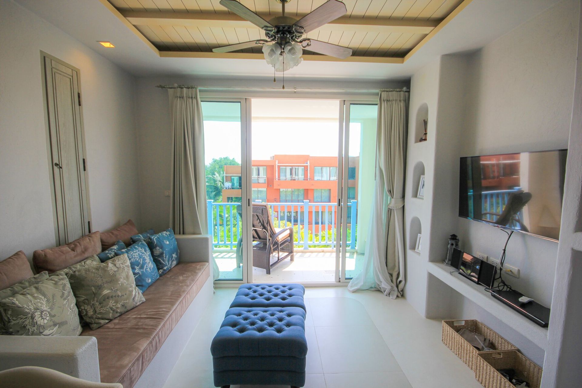 Condominium in Tambon Nong Kae, Chang Wat Prachuap Khiri Khan 10842186