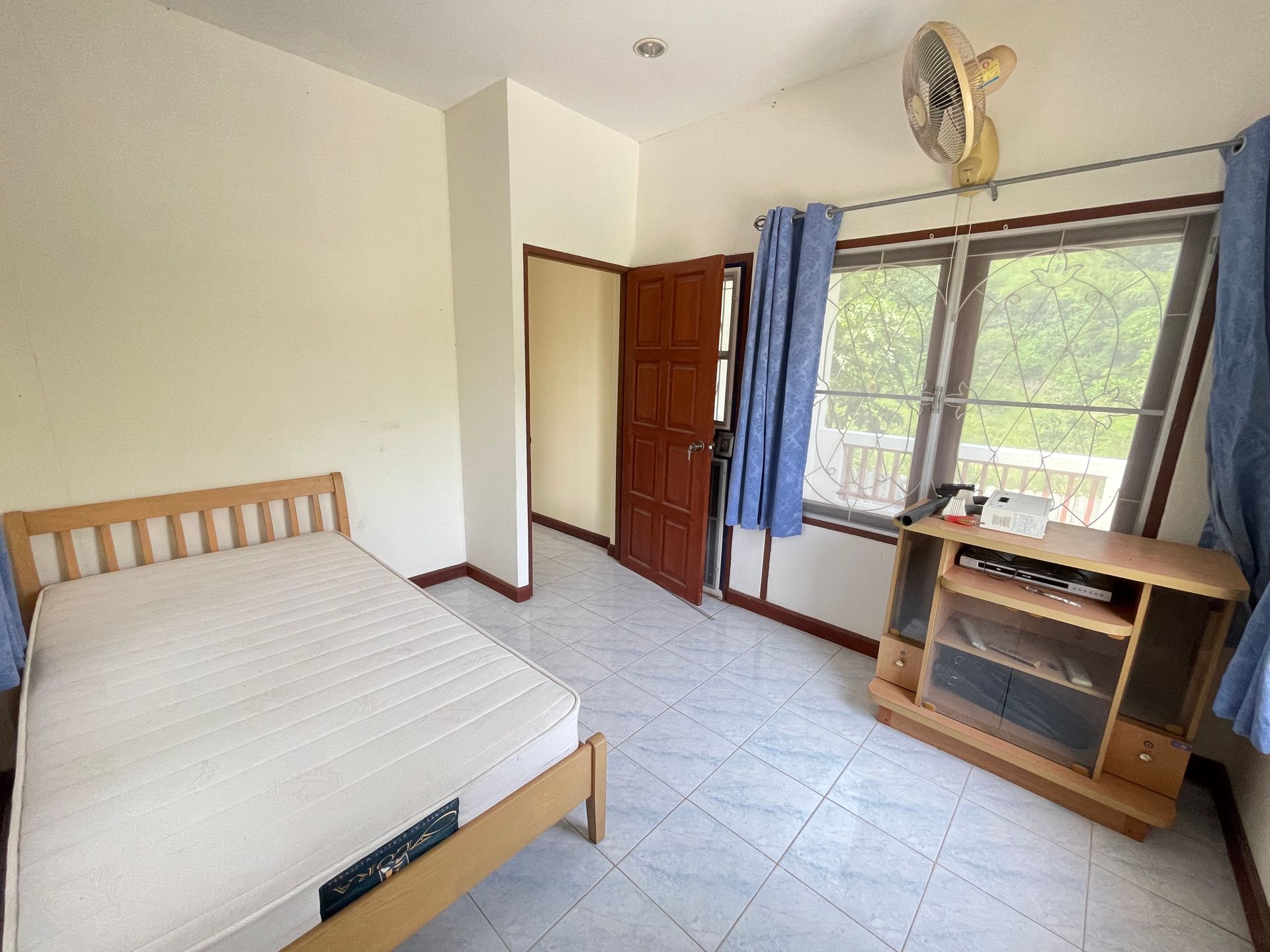 Huis in Tambon Nong Kae, Chang Wat Prachuap Khiri Khan 10842205