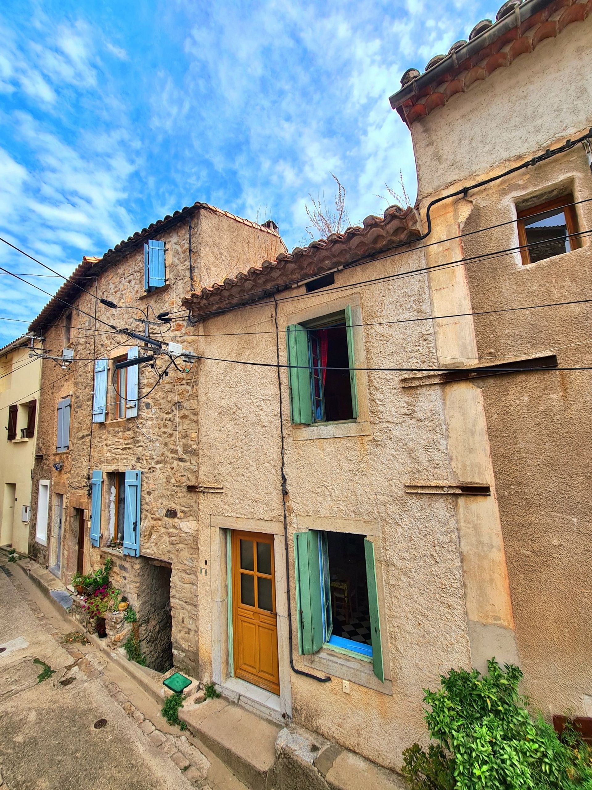 House in Cessenon-sur-Orb, Occitanie 10842263