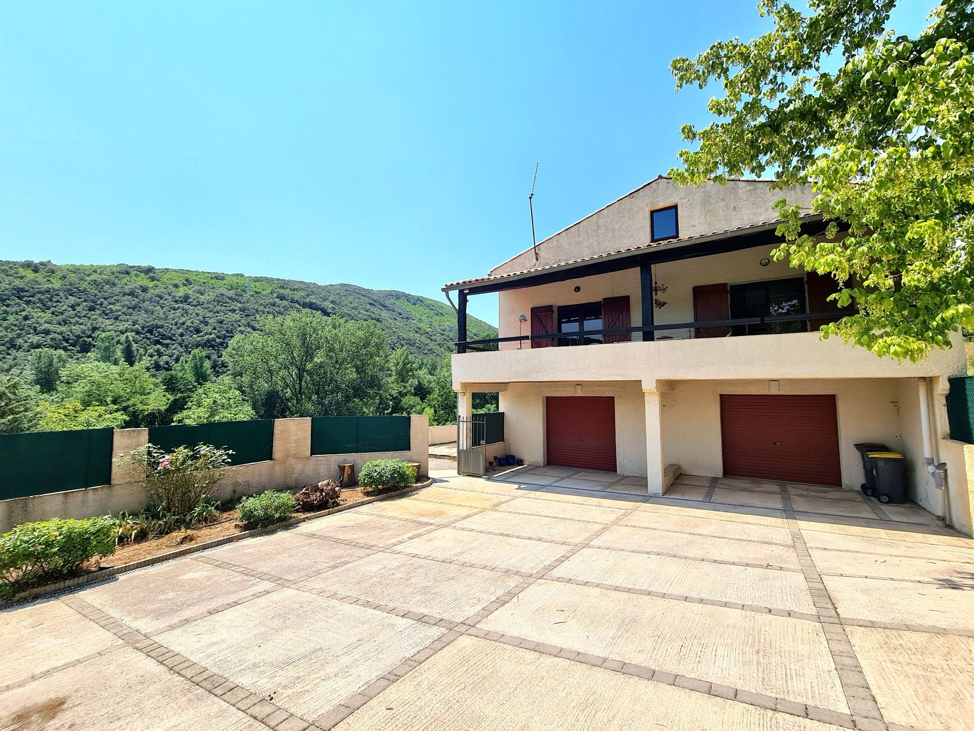 House in Hérépian, Occitanie 10842282