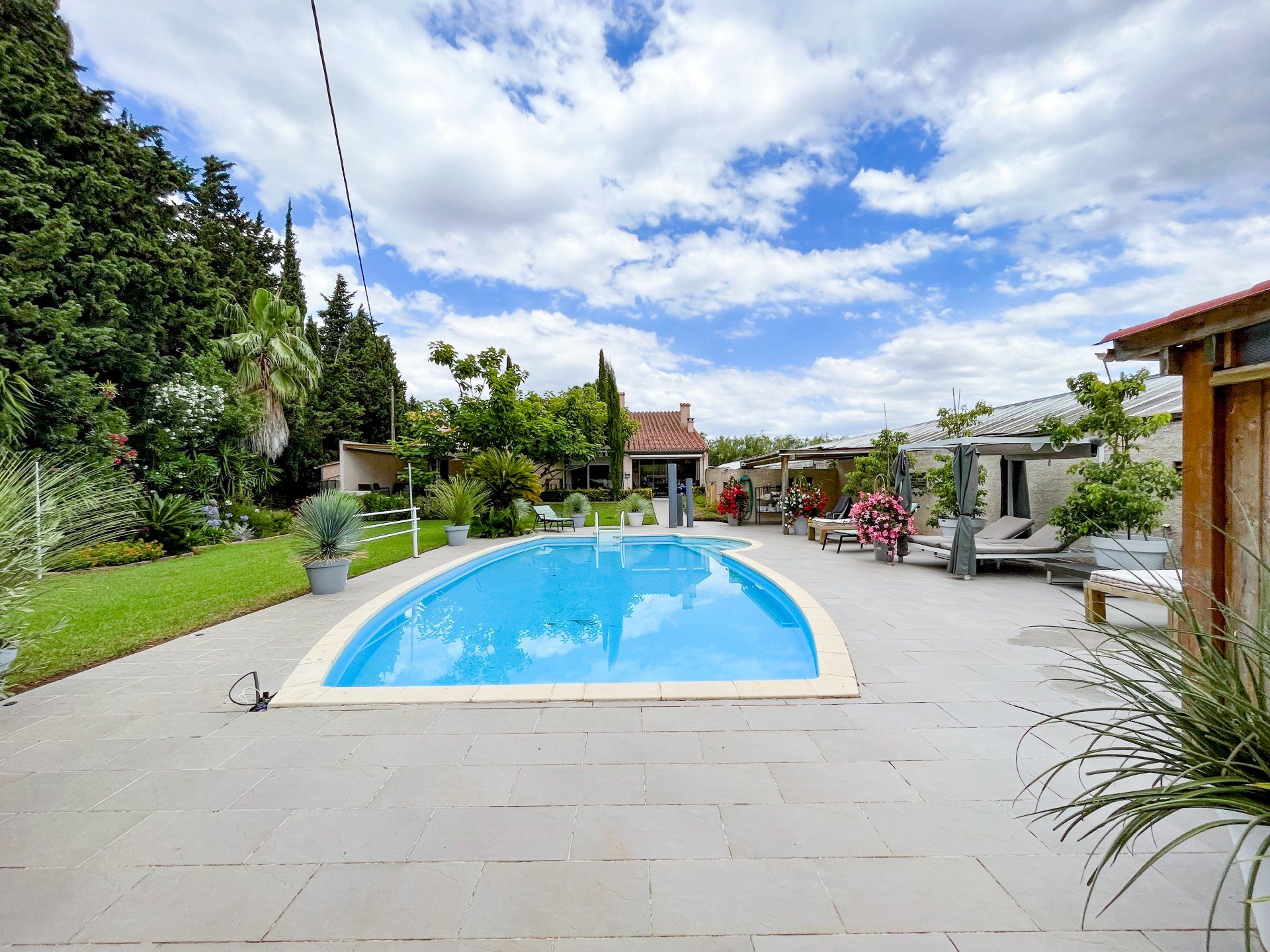 House in Le Vernet-Saint-Esprit, Occitanie 10842355