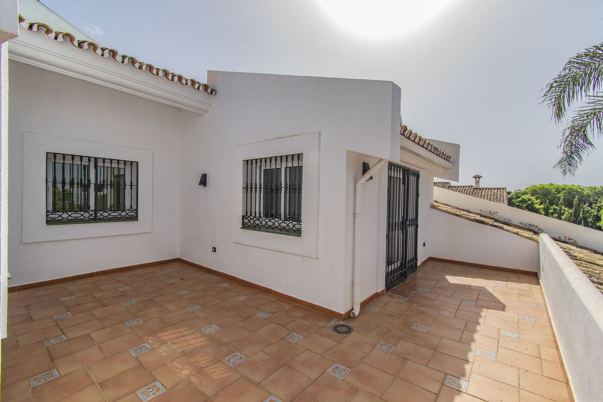 House in Marbella, Andalusia 10842543