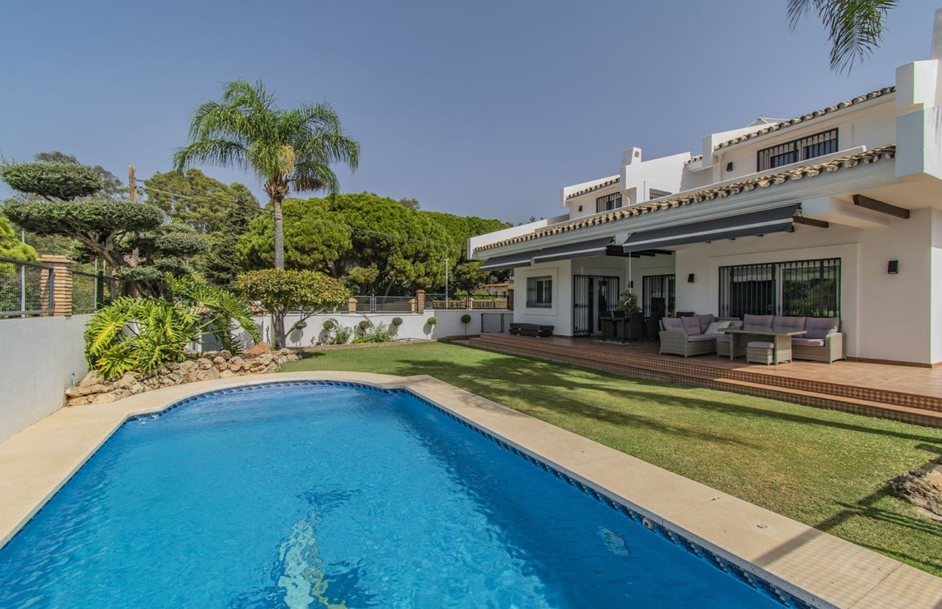 House in Marbella, Andalusia 10842543