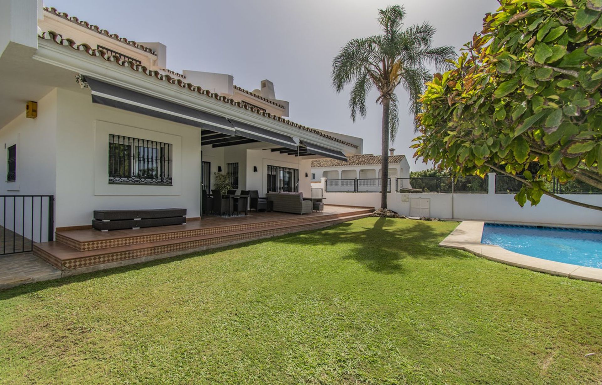 House in Marbella, Andalusia 10842543