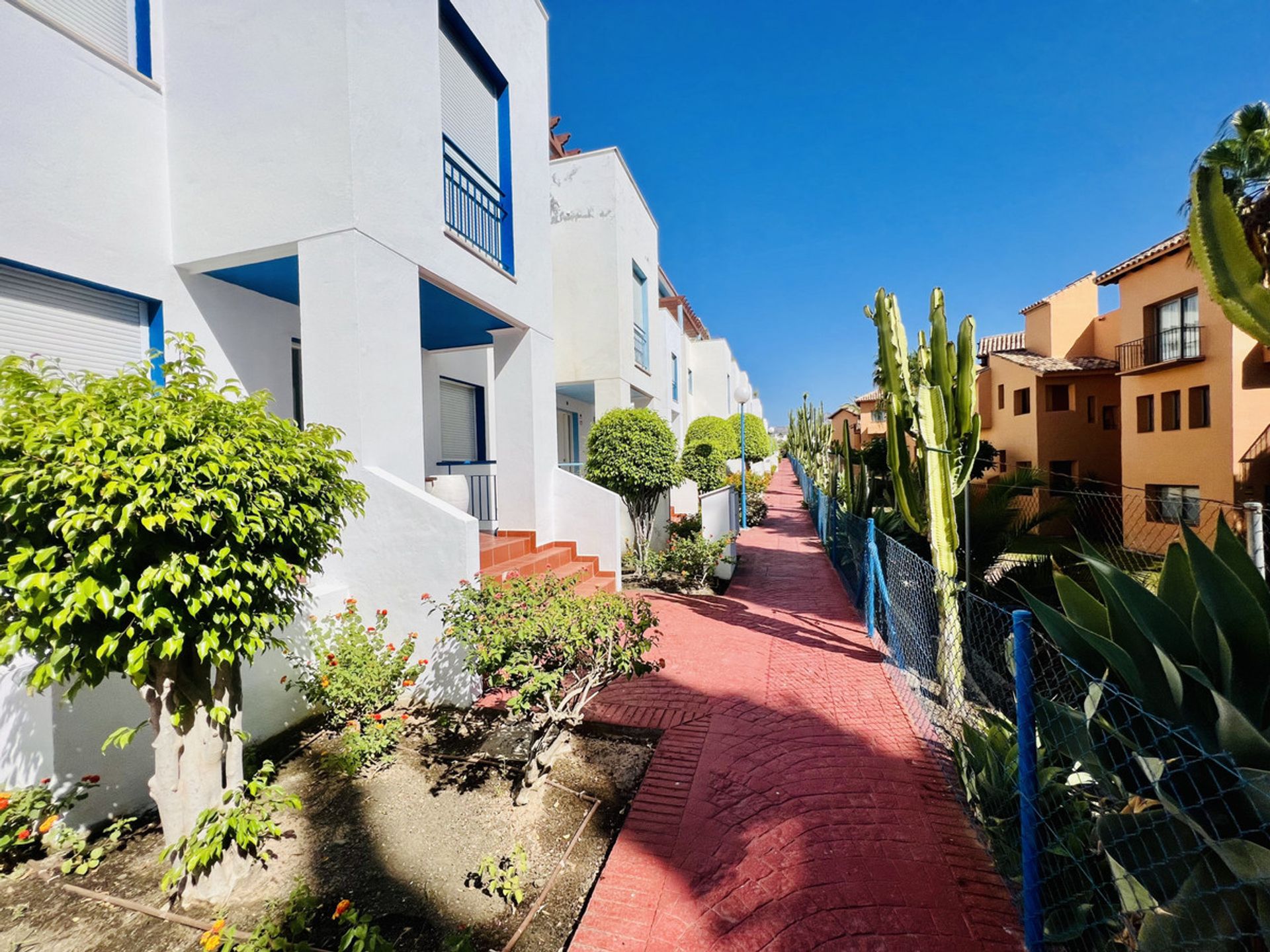 بيت في Estepona, Andalucía 10842888