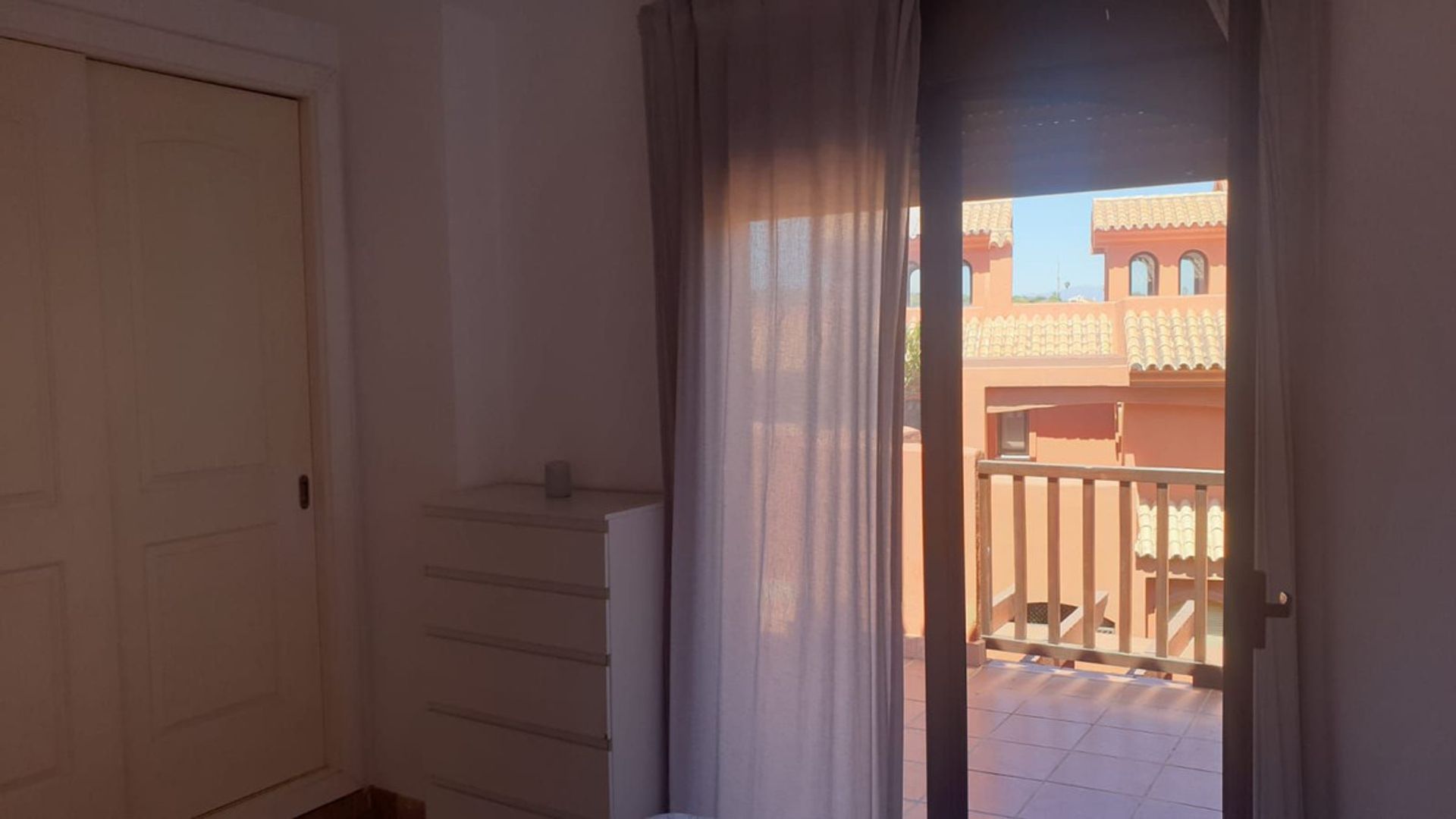 Condominium dans Estepona, Andalusia 10843026