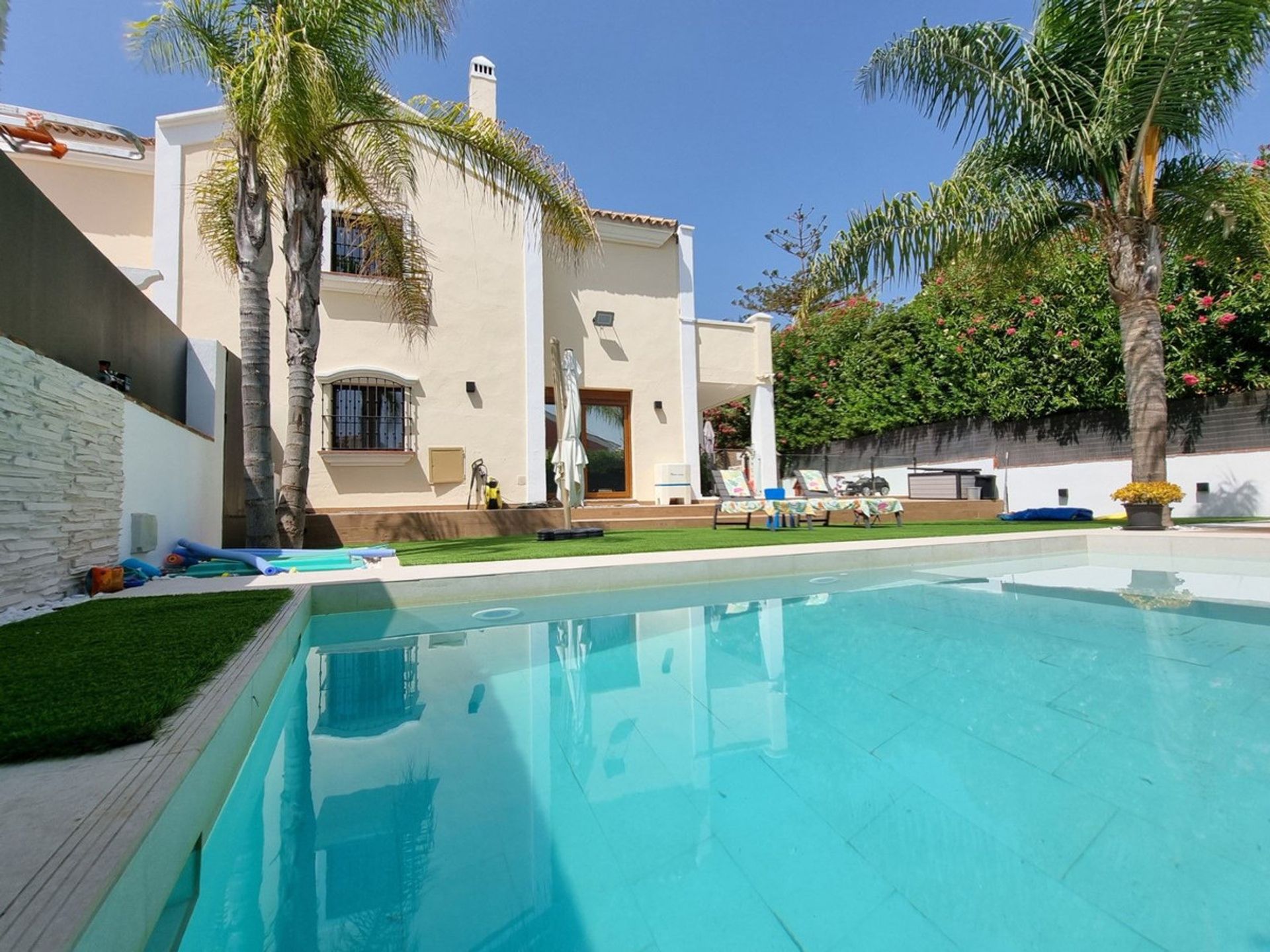 House in Marbella, Andalucía 10843203