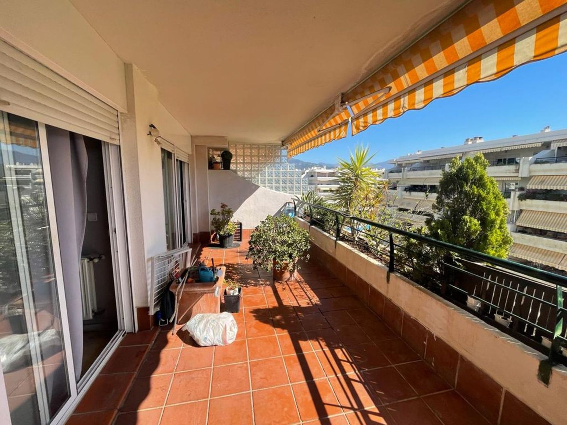 Condominio nel Marbella, Andalucía 10843432