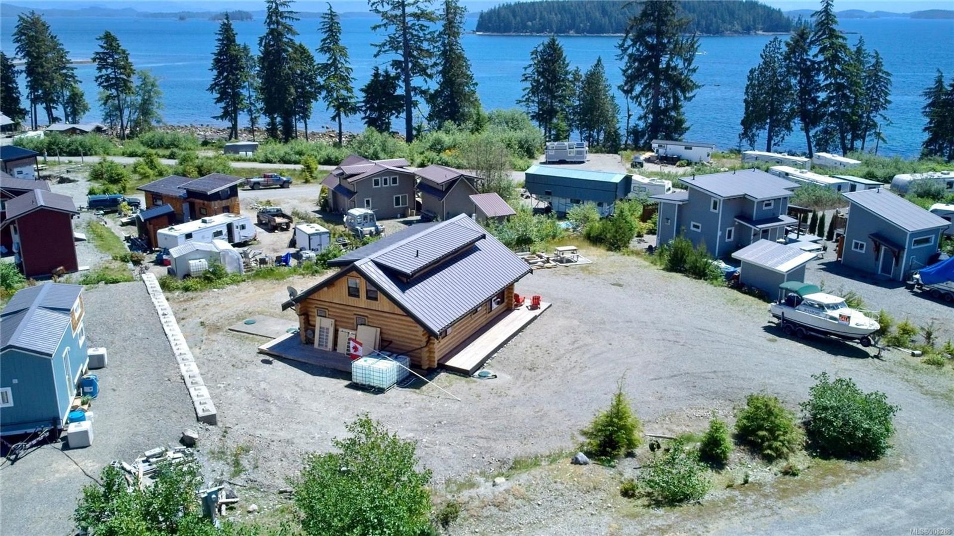 casa en Ucluelet, British Columbia 10843850