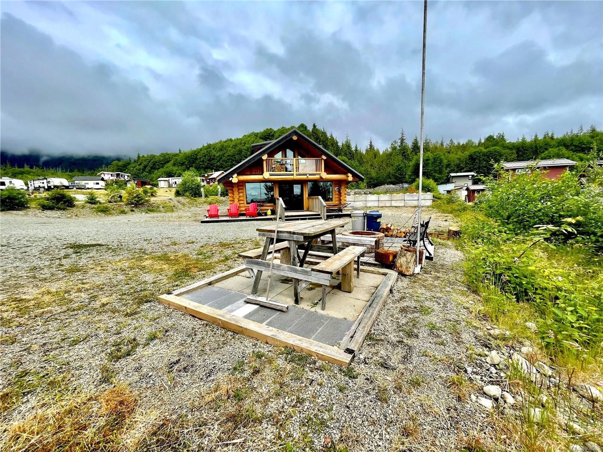 بيت في Ucluelet, British Columbia 10843850