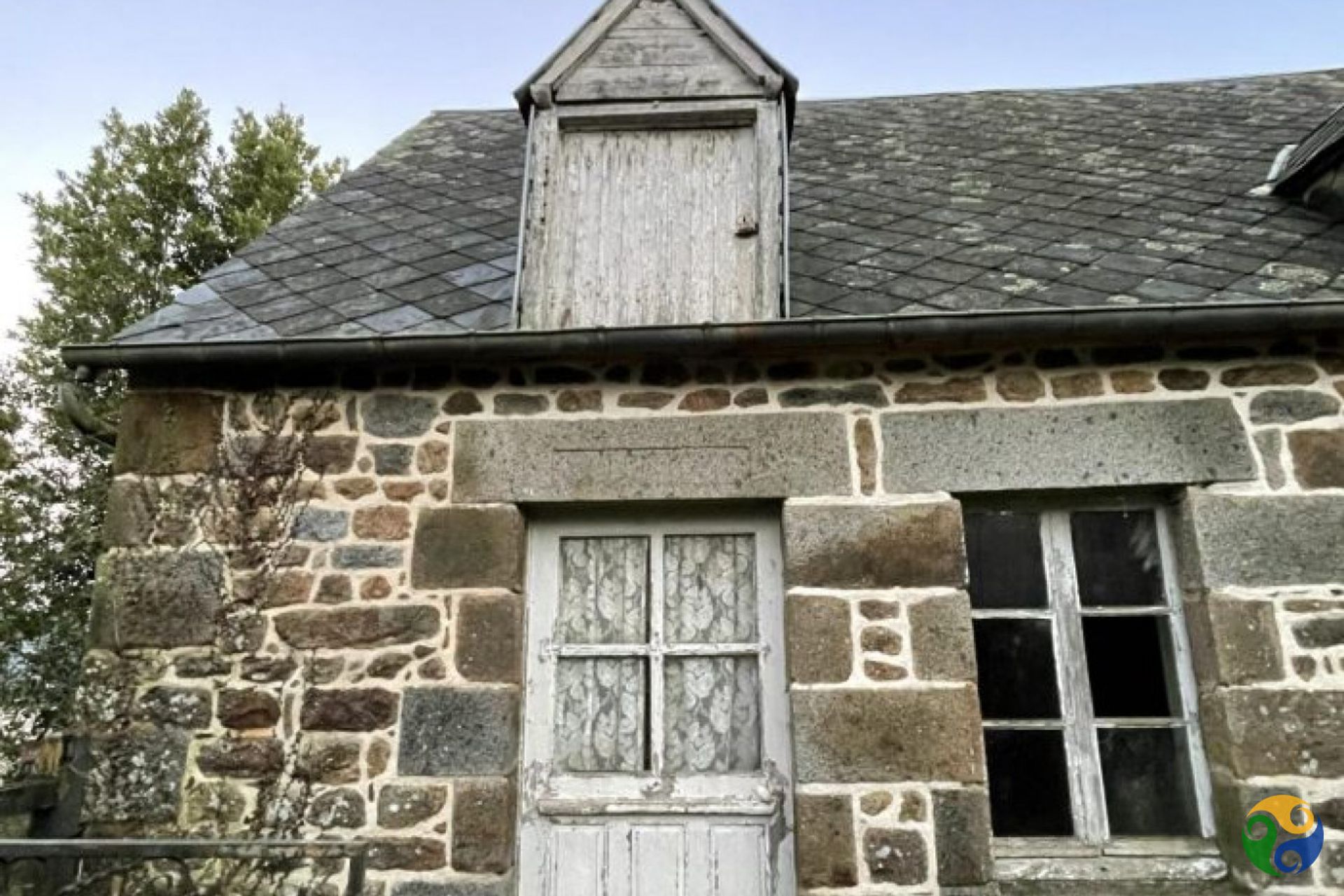 rumah dalam La Chapelle-Biche, Normandy 10843960