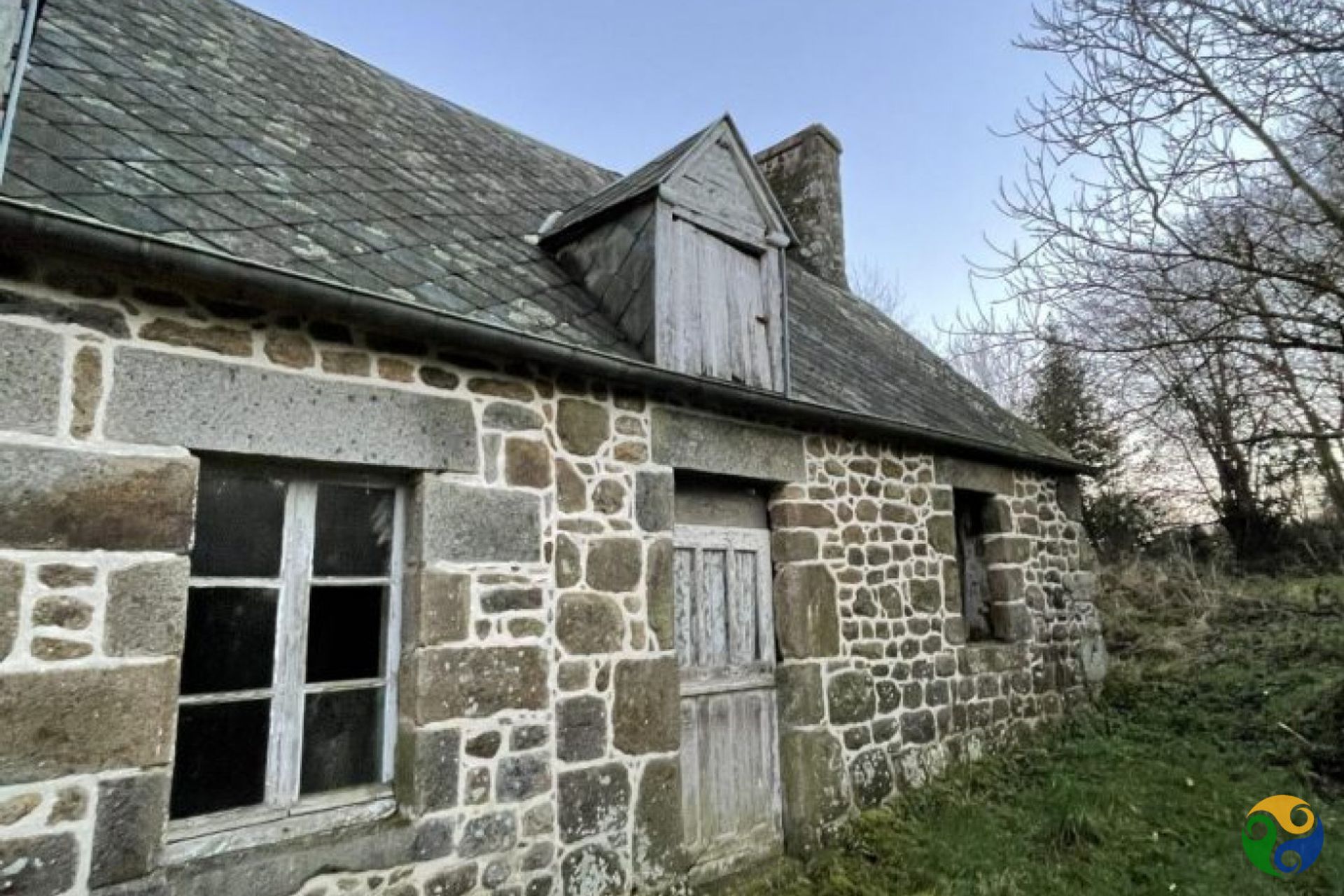 rumah dalam La Chapelle-Biche, Normandy 10843960