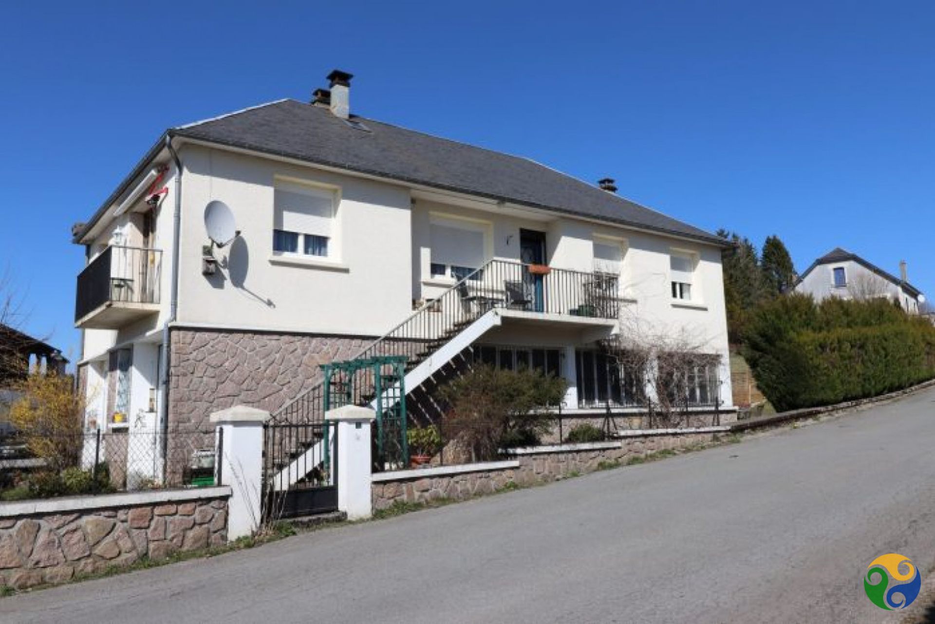 Huis in Bugeat, Nouvelle-Aquitanië 10844017