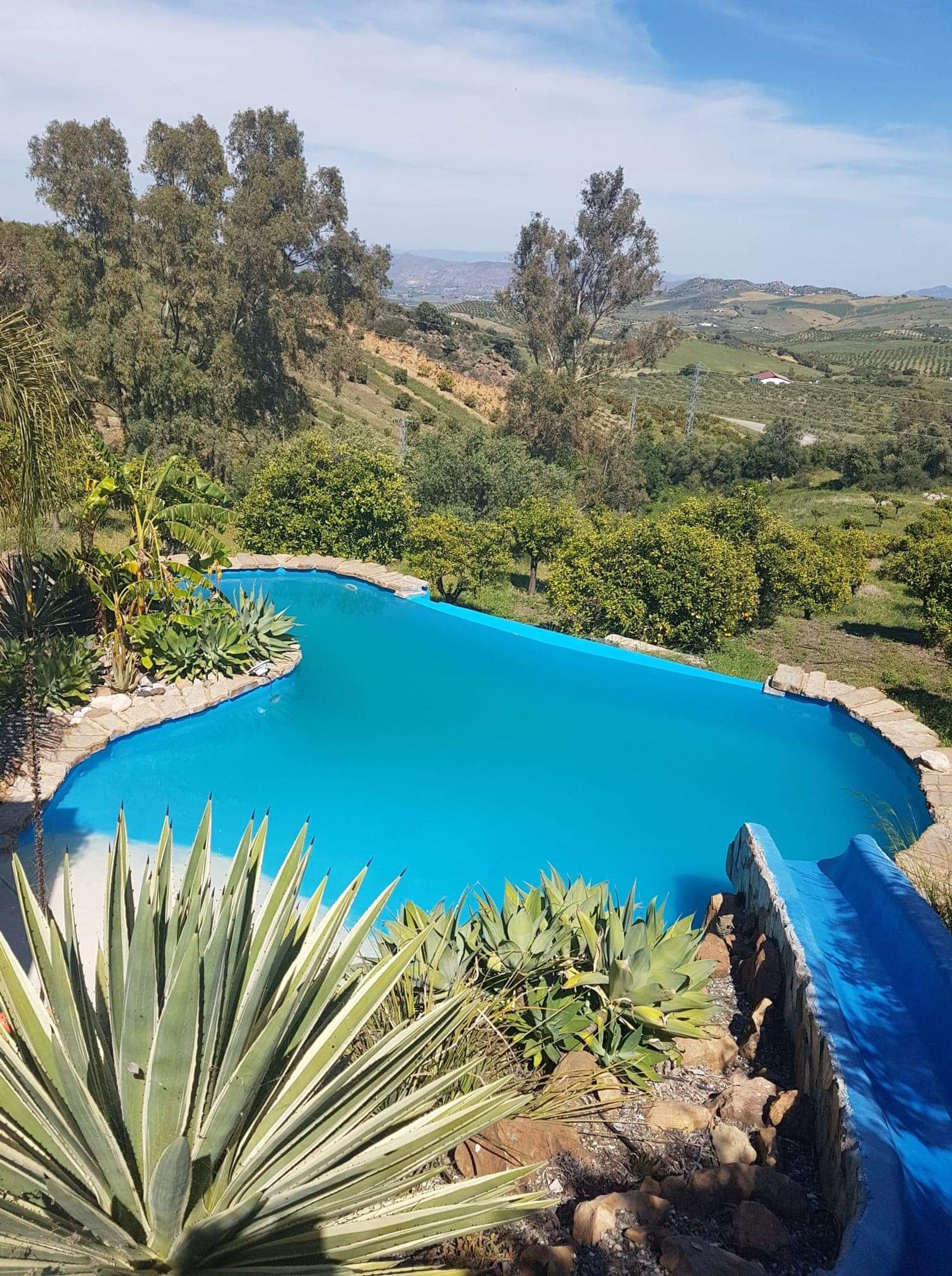 σπίτι σε Alozaina, Andalucía 10844029