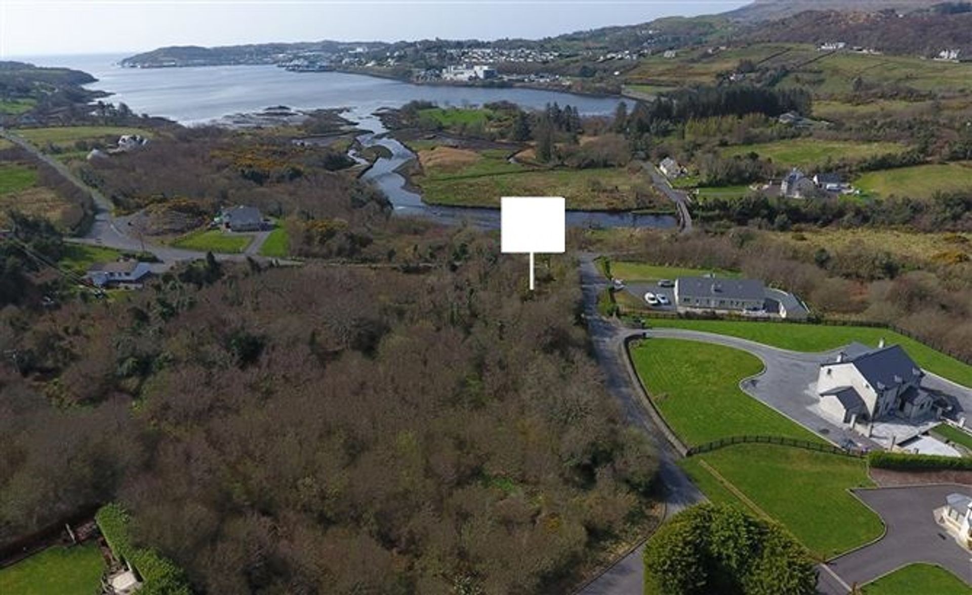 Tanah dalam Killybegs, Donegal 10844135