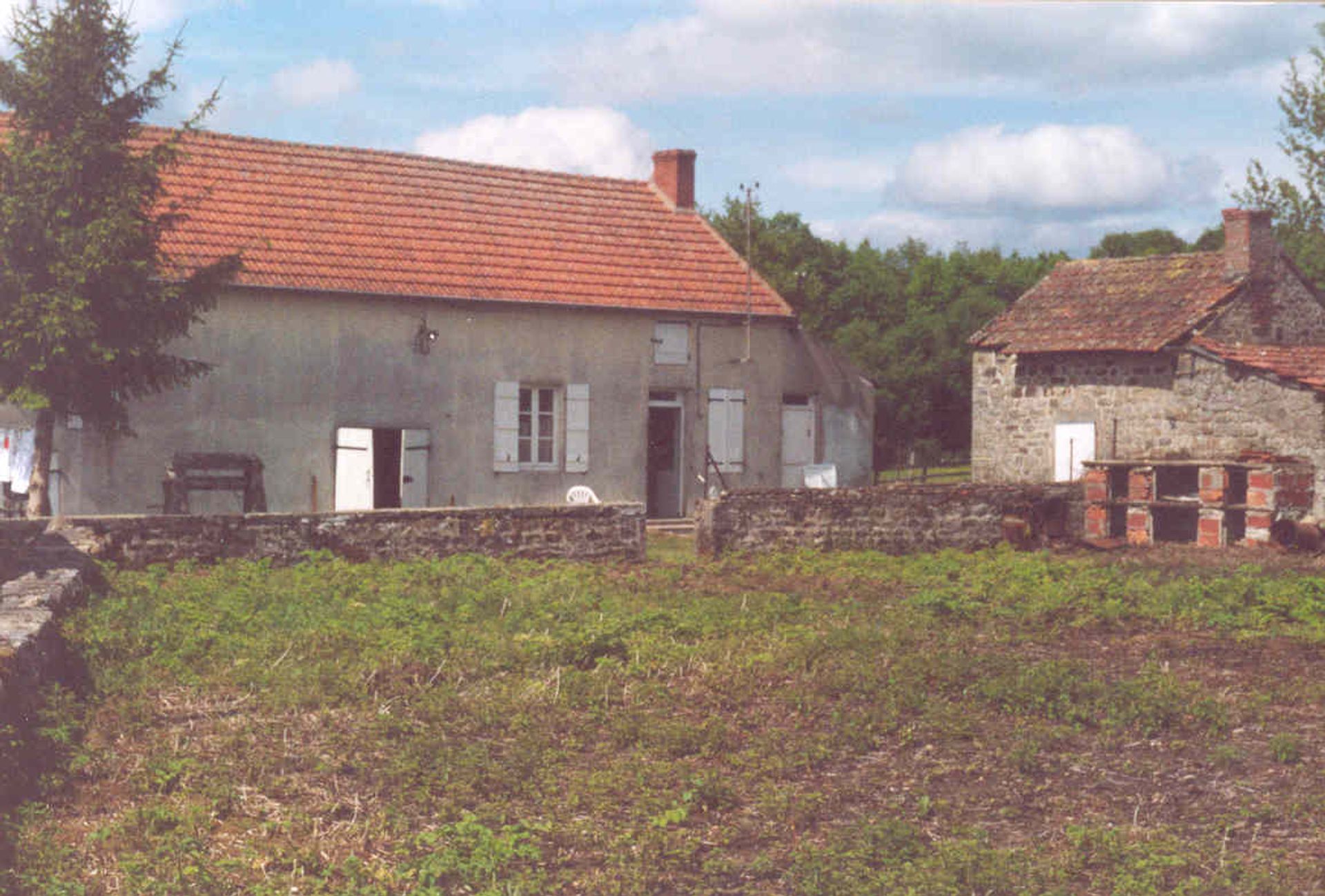 Andet i Ciry-le-Noble, Bourgogne-Franche-Comte 10844138