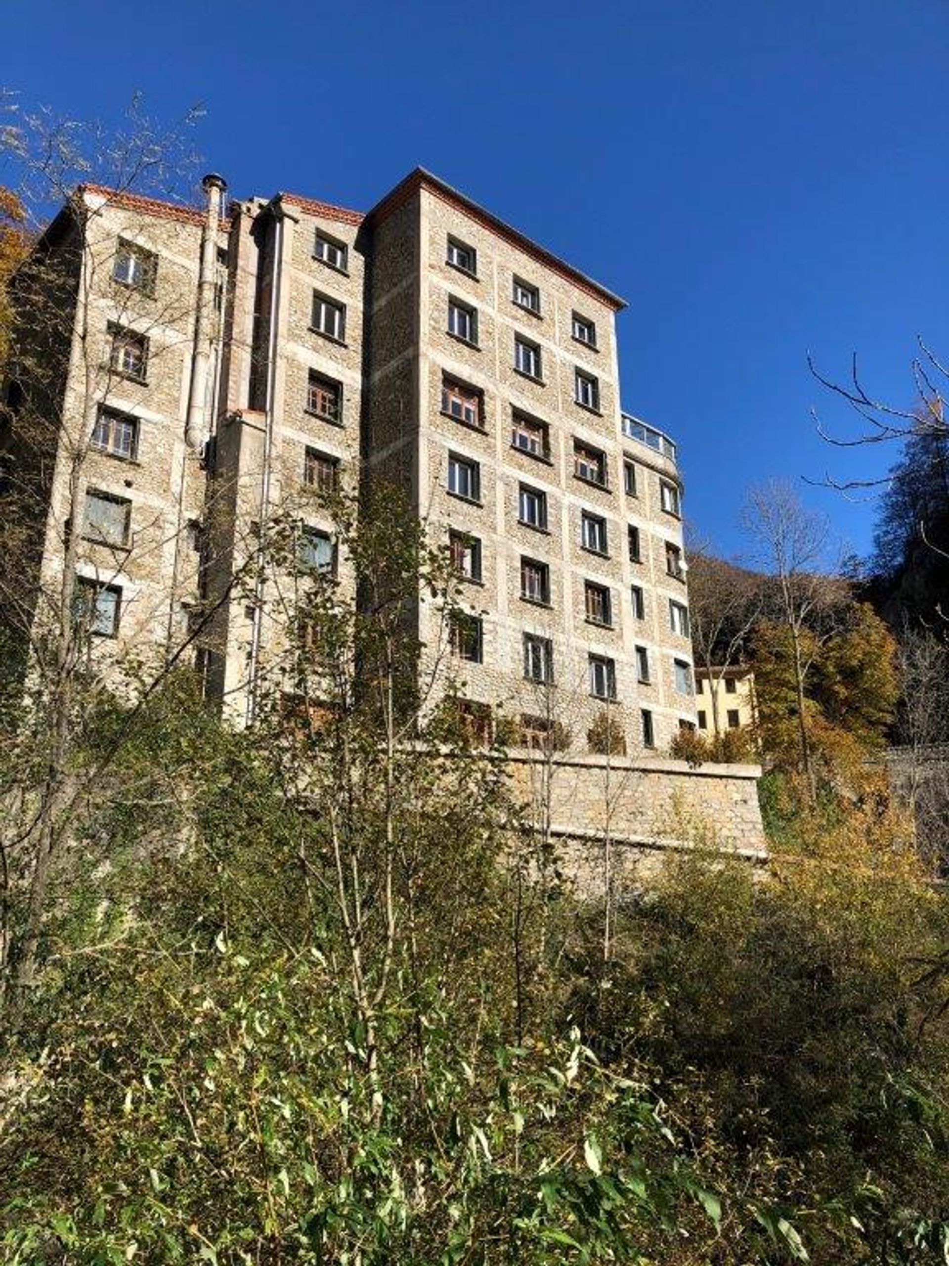 Industriel dans Prats de Mollo la Preste, Occitanie 10844186