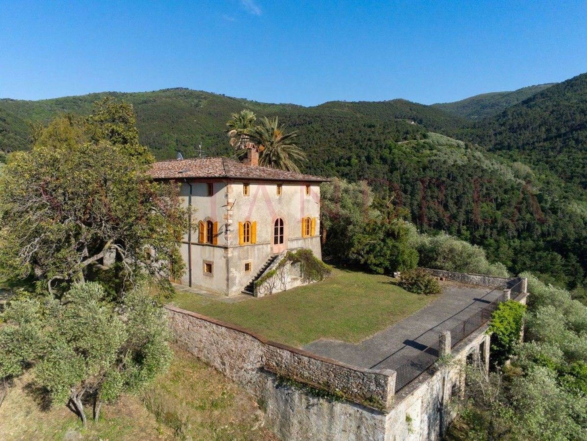 Rumah di Capannori, Tuscany 10844187