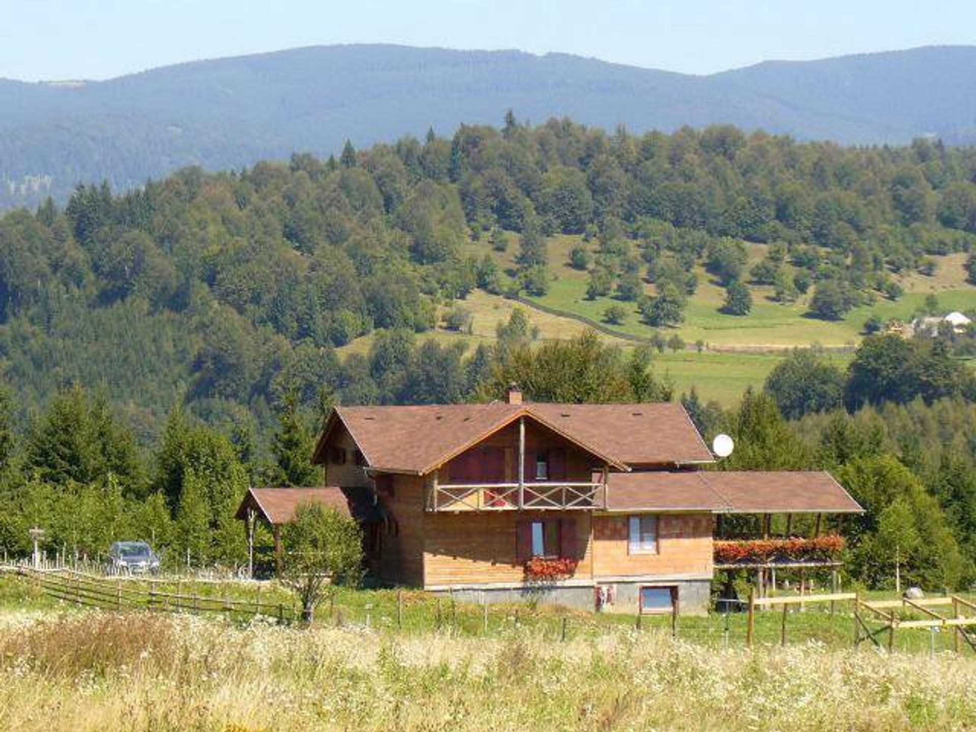 House in Vărșag, Harghita County 10844257