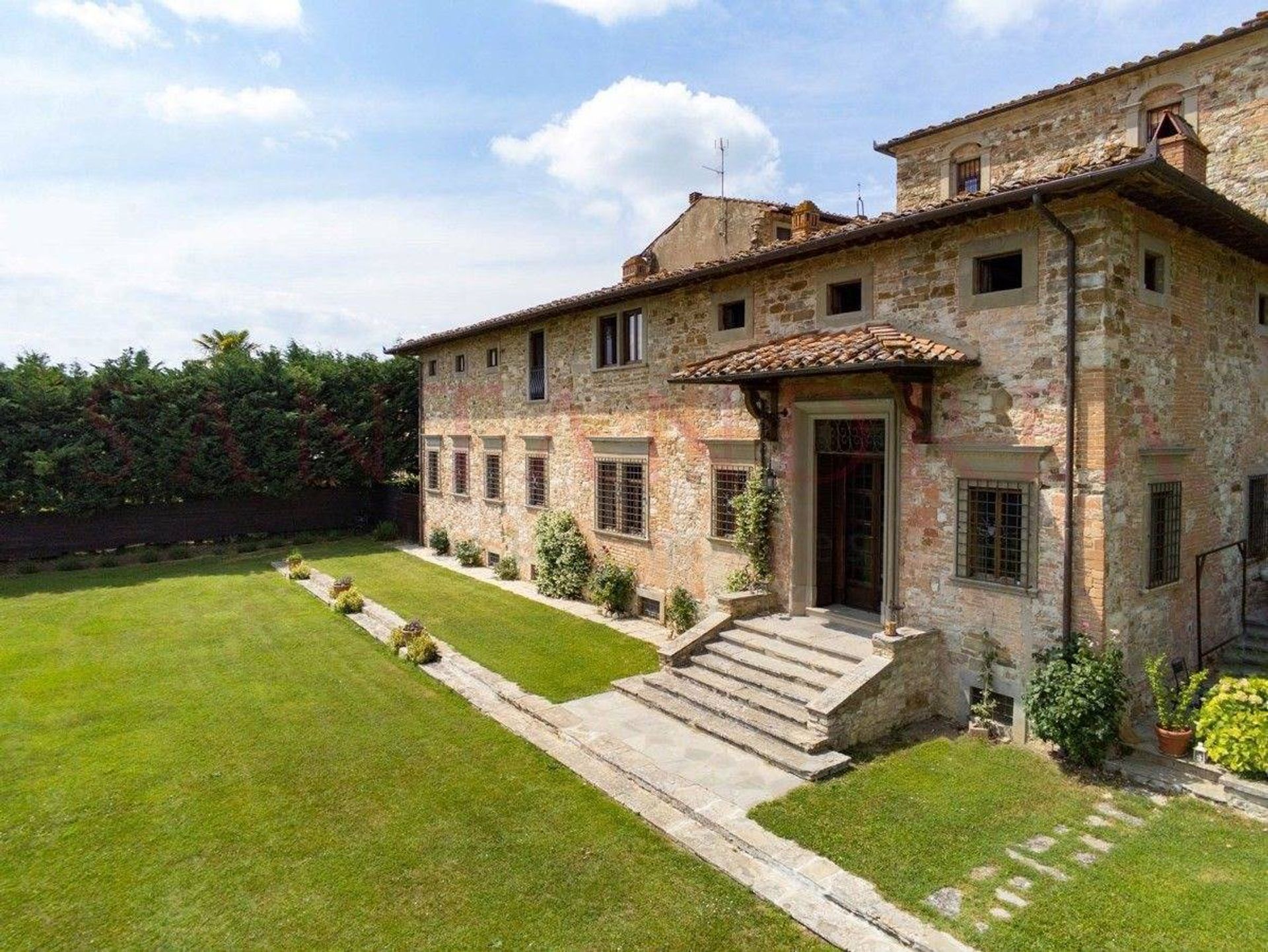 House in Scarperia e San Piero, Tuscany 10844267