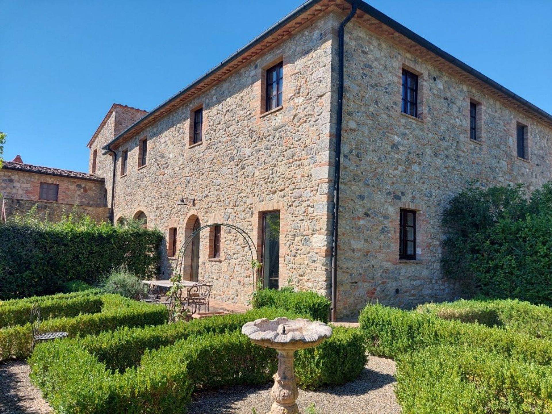 Condominium dans Château San Gimignano, Toscane 10844279