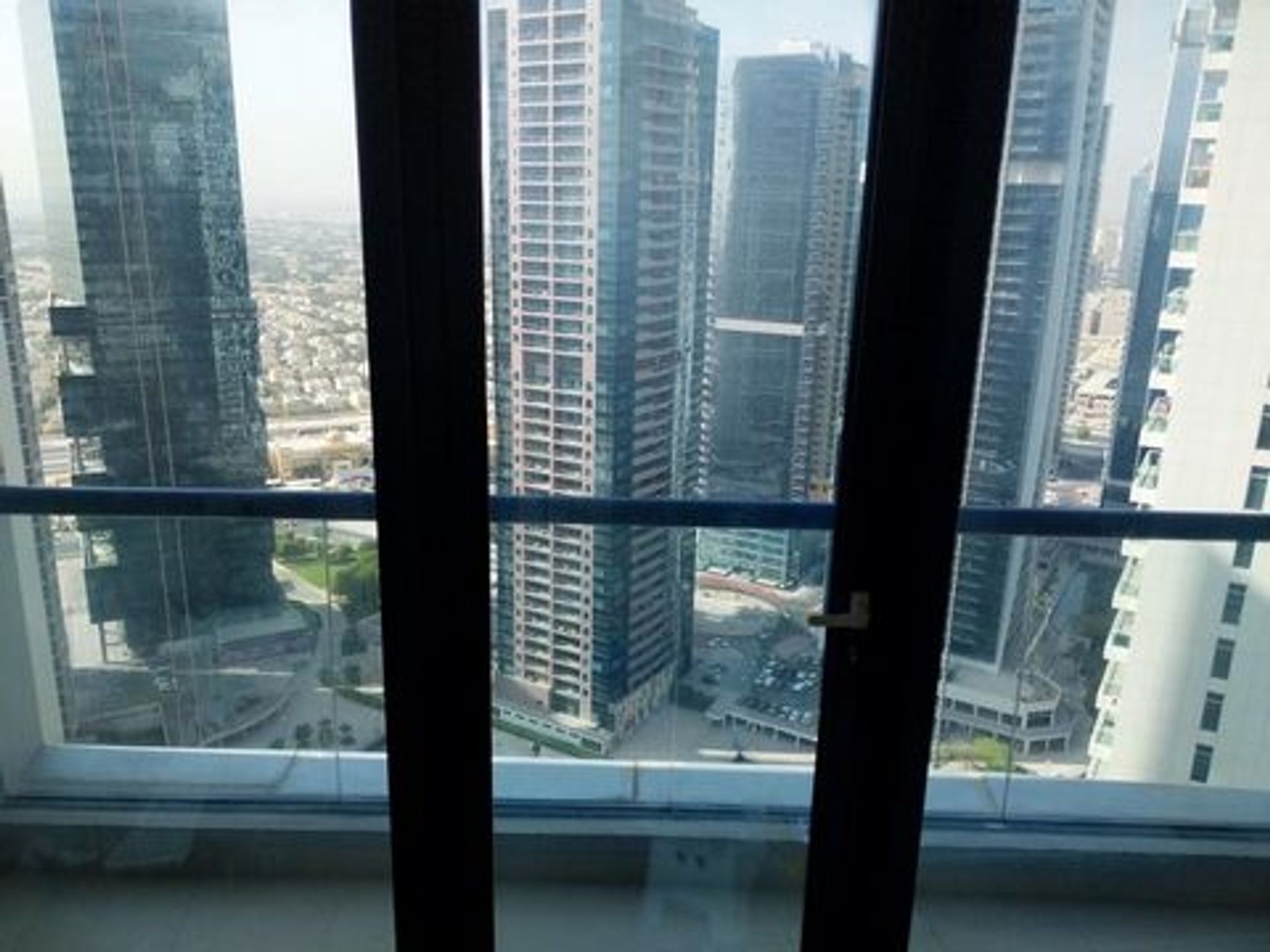 Condominium in Dubai, Dubayy 10844401