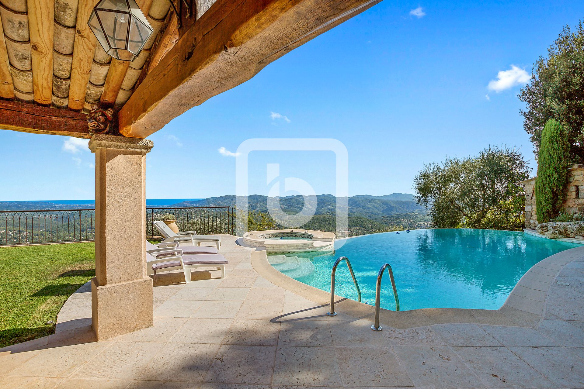 Huis in Spéracèdes, Provence-Alpes-Côte d'Azur 10844588