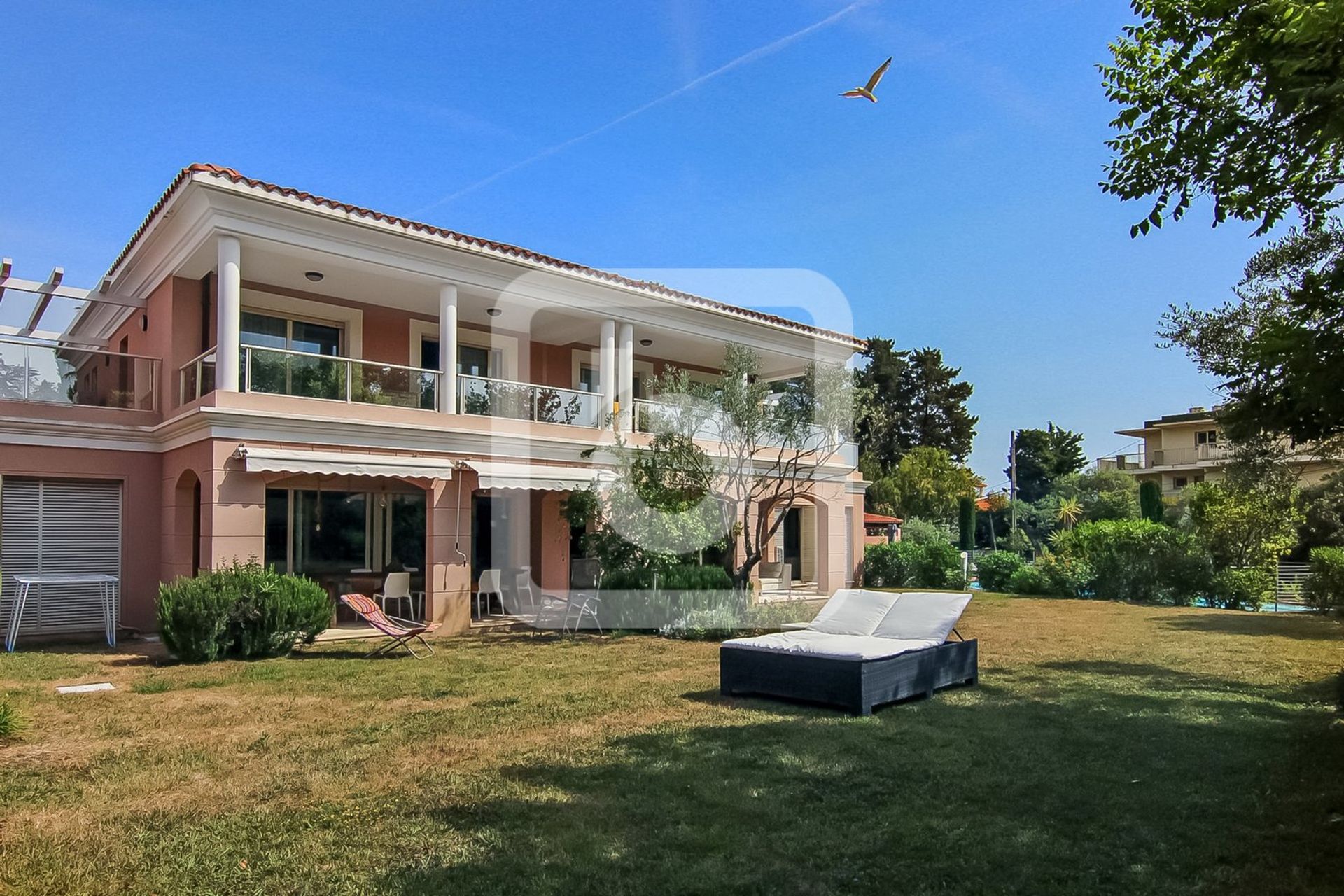 Rumah di Juan-les-Pins, Provence-Alpes-Cote d'Azur 10844603