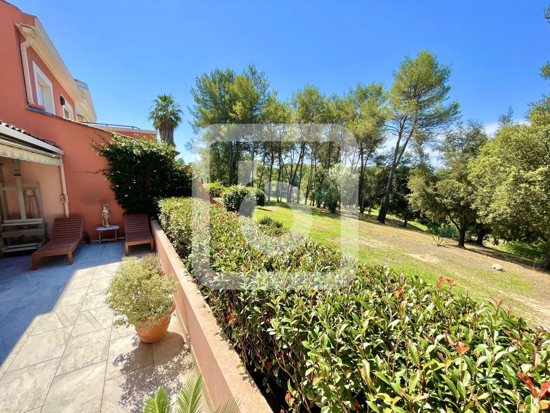 Hus i Mougins, Provence-Alpes-Côte d'Azur 10844625