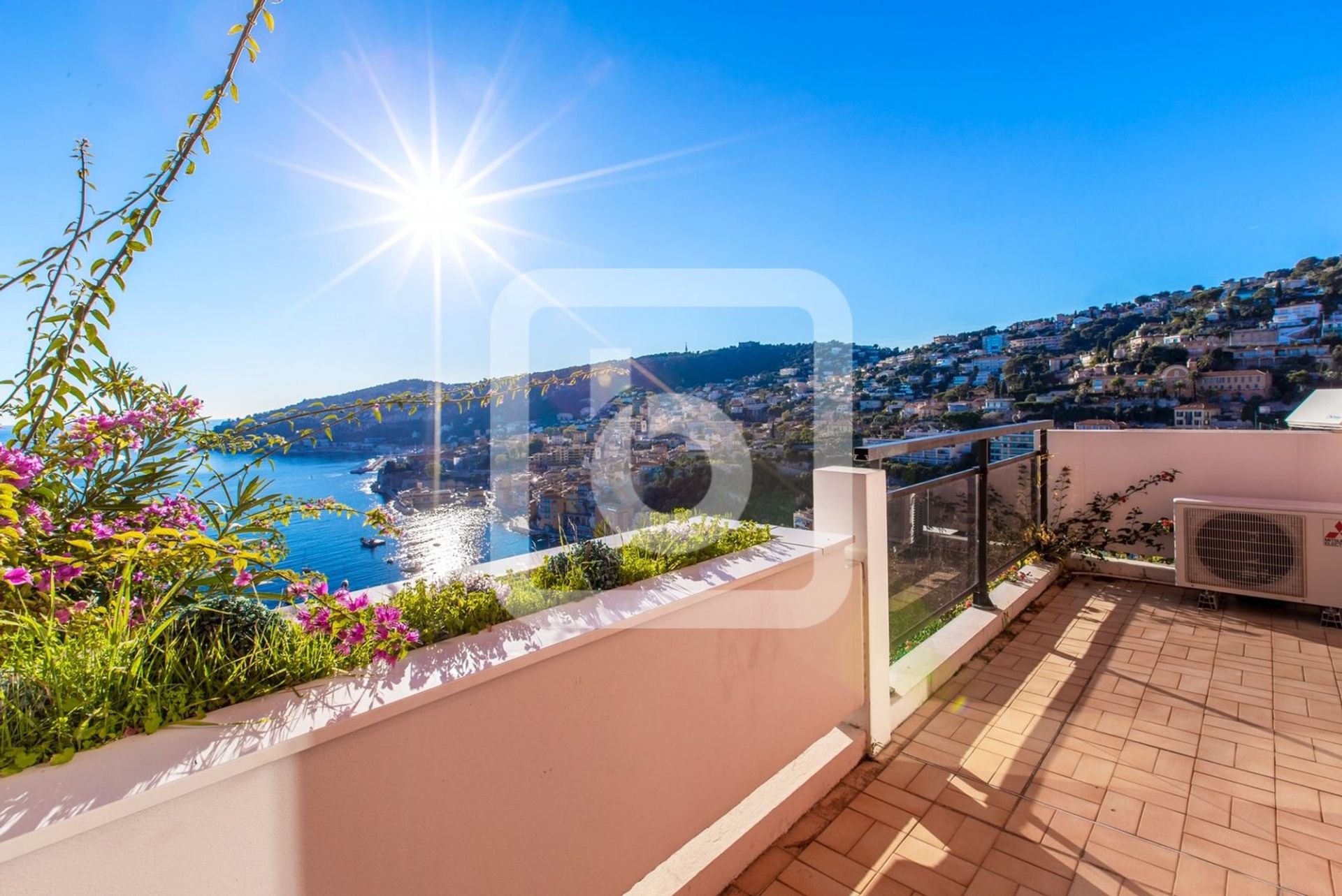 жилой дом в Villefranche-sur-Mer, Provence-Alpes-Côte d'Azur 10844634