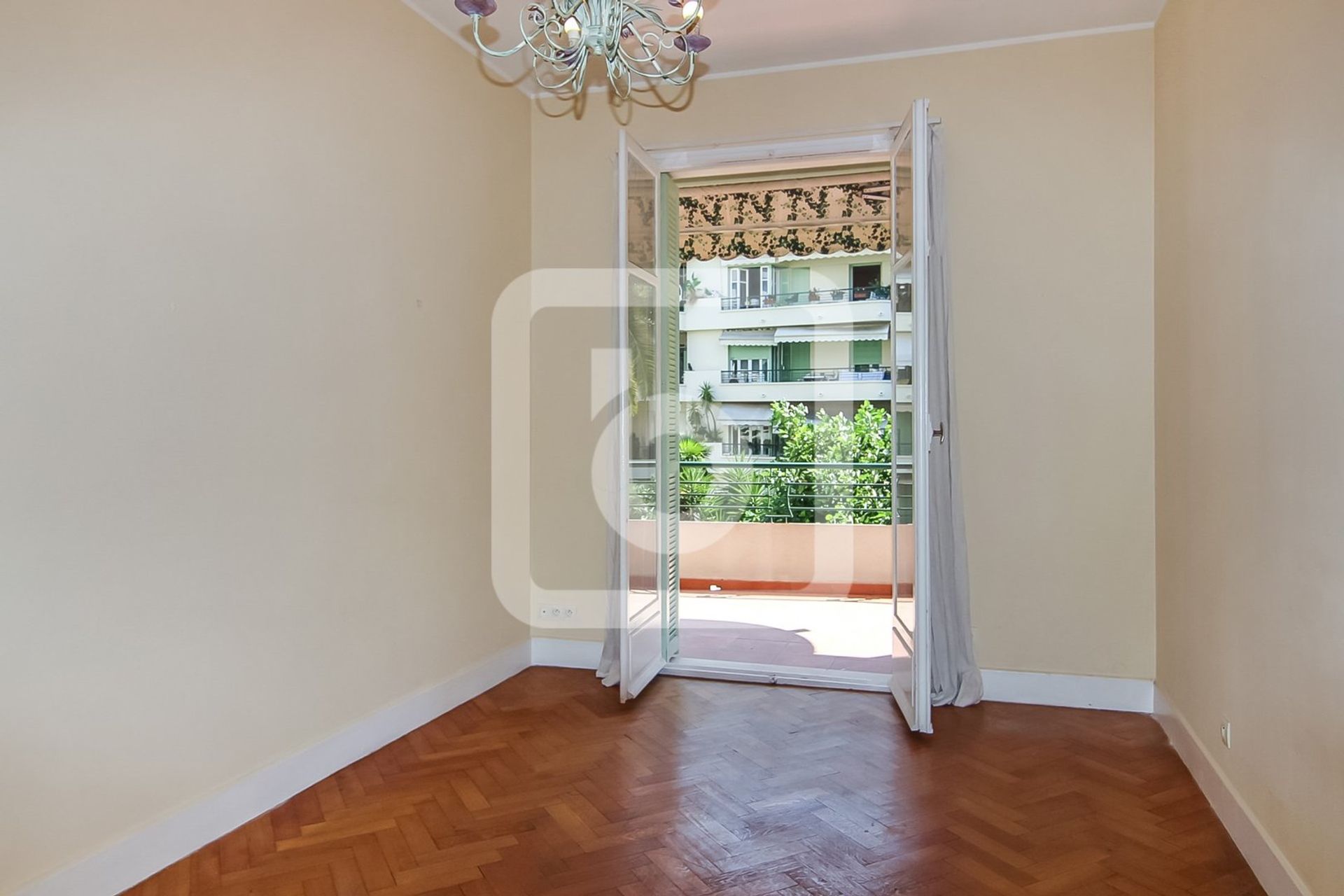 Condominio nel Nice, Provence-Alpes-Côte d'Azur 10844660