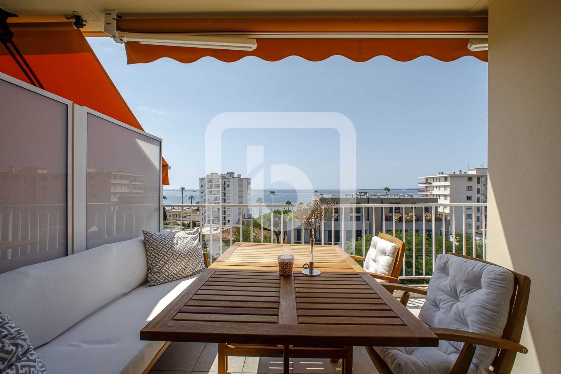 Condominio nel Antibes, Provence-Alpes-Côte d'Azur 10844696