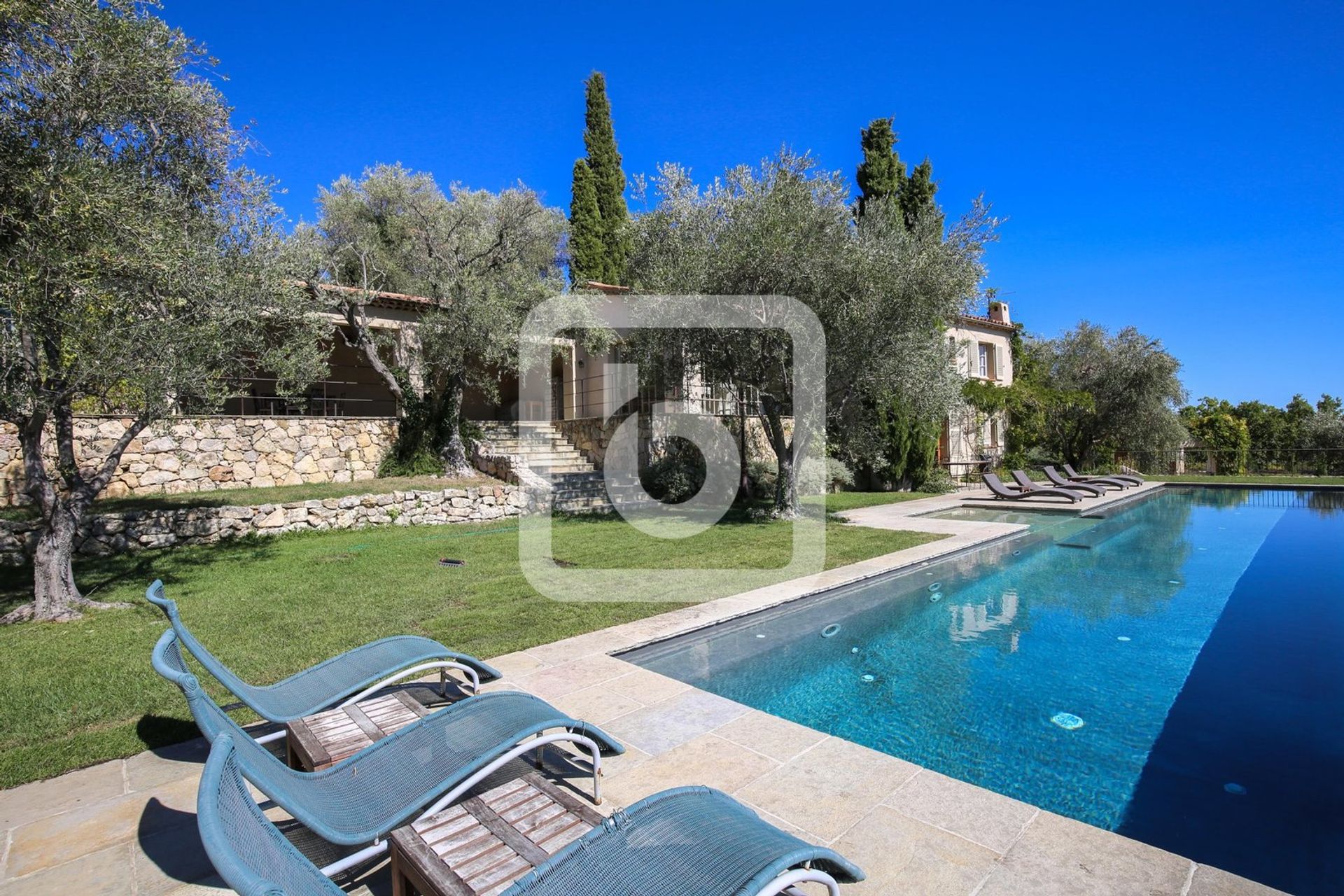 בַּיִת ב Cabris, Provence-Alpes-Côte d'Azur 10844730