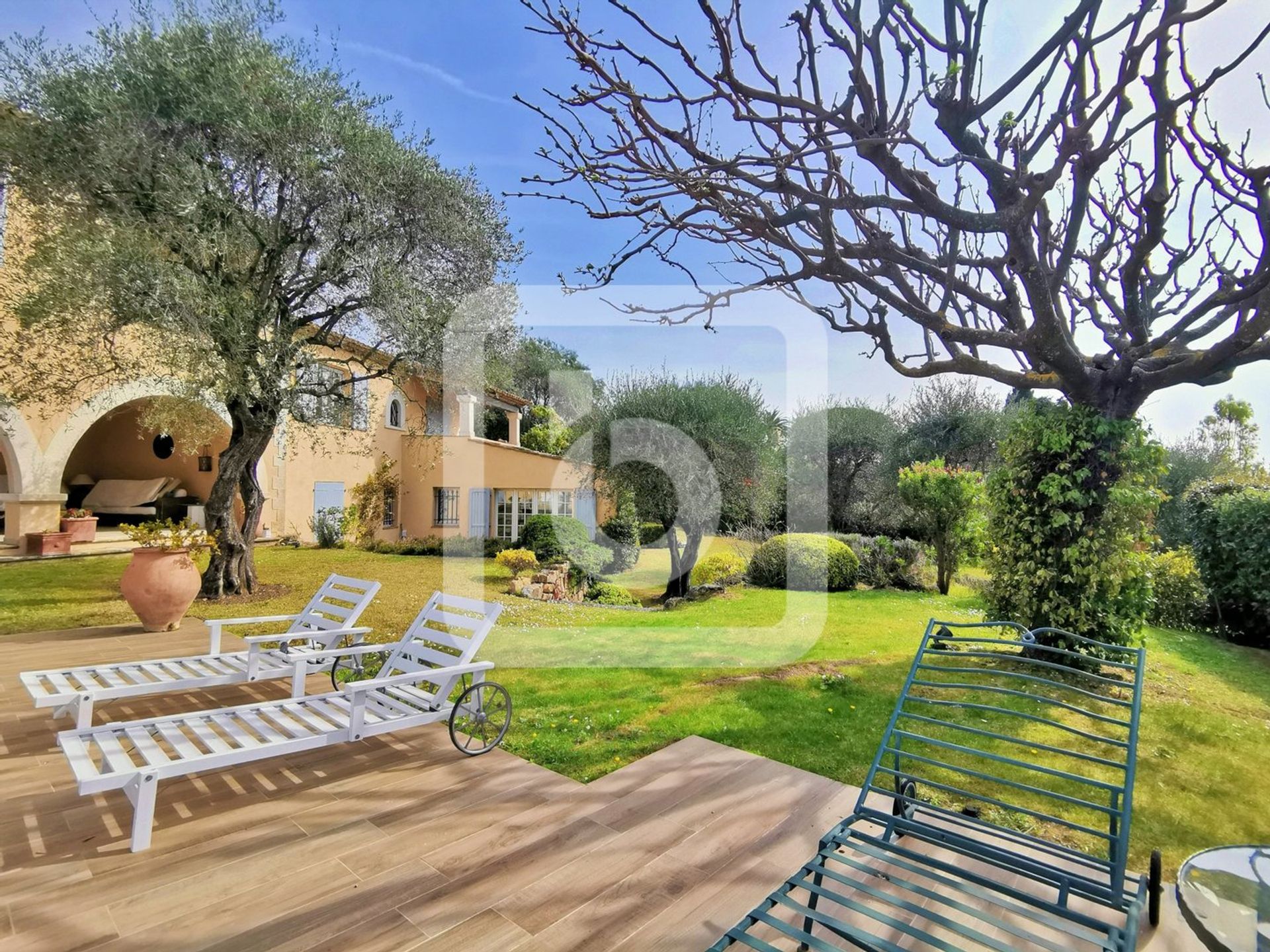 casa en Châteauneuf, Provence-Alpes-Côte d'Azur 10844804