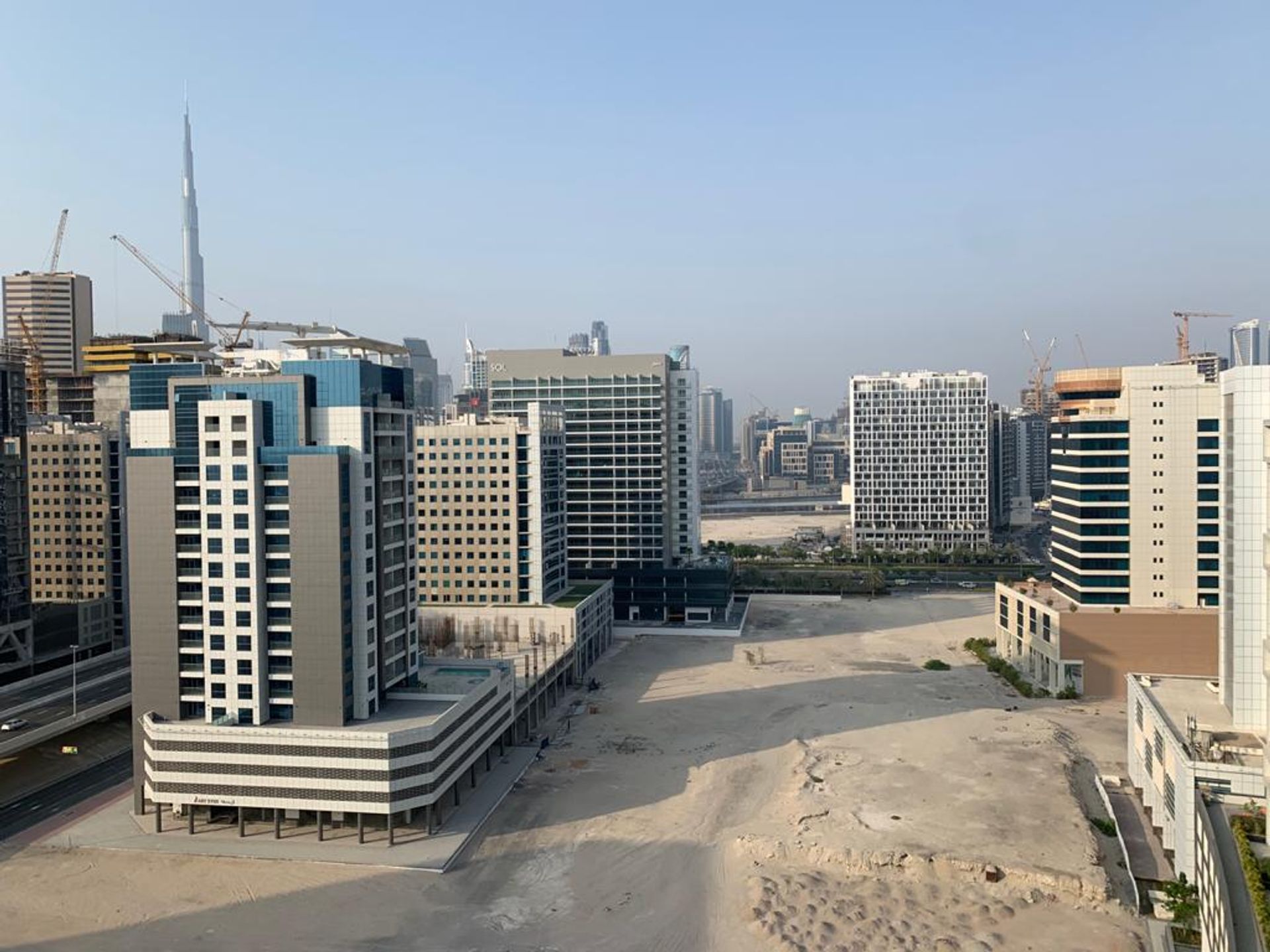 Condominium in Dubai, Dubai 10844868