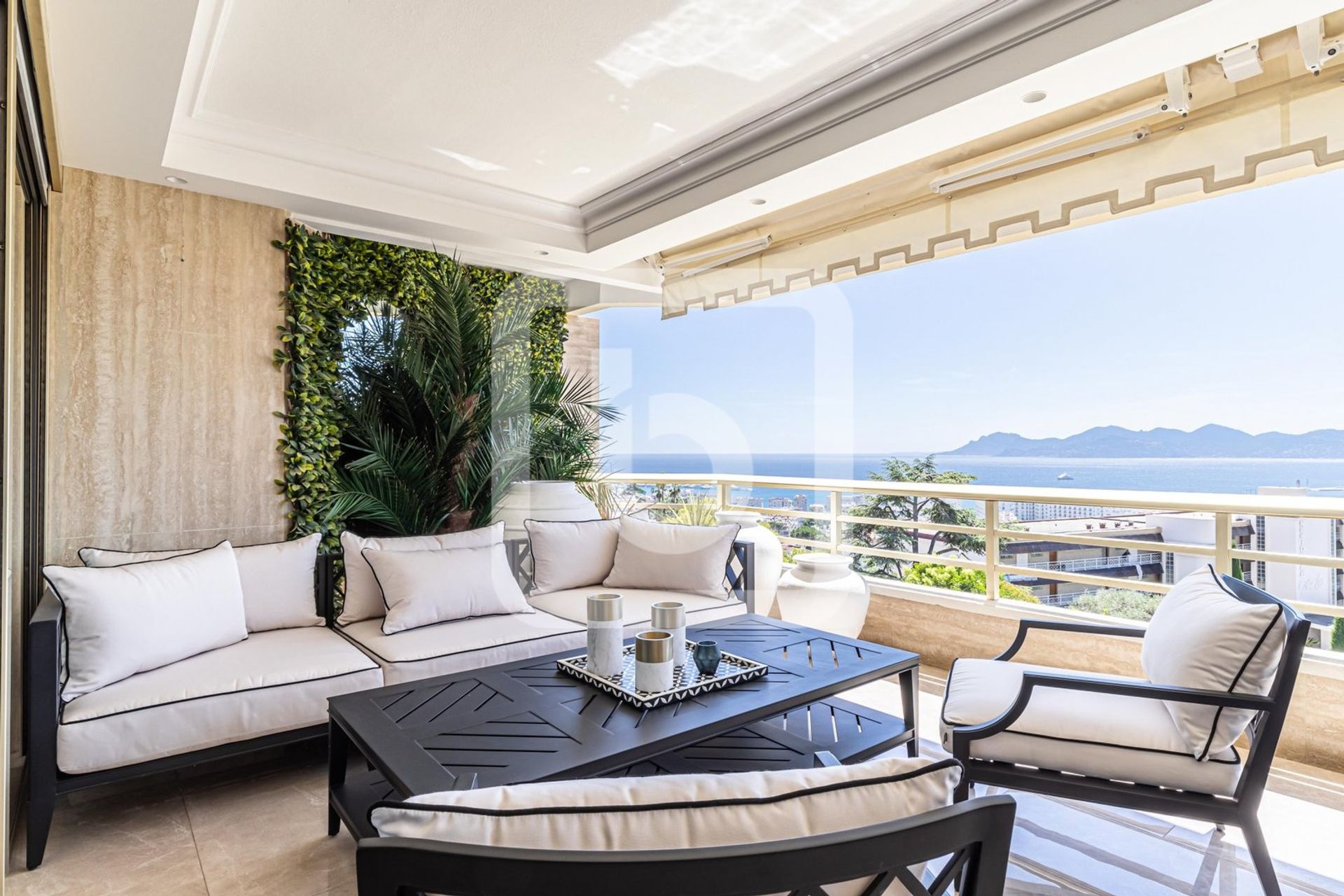 Kondominium w Cannes, Provence-Alpes-Côte d'Azur 10845237