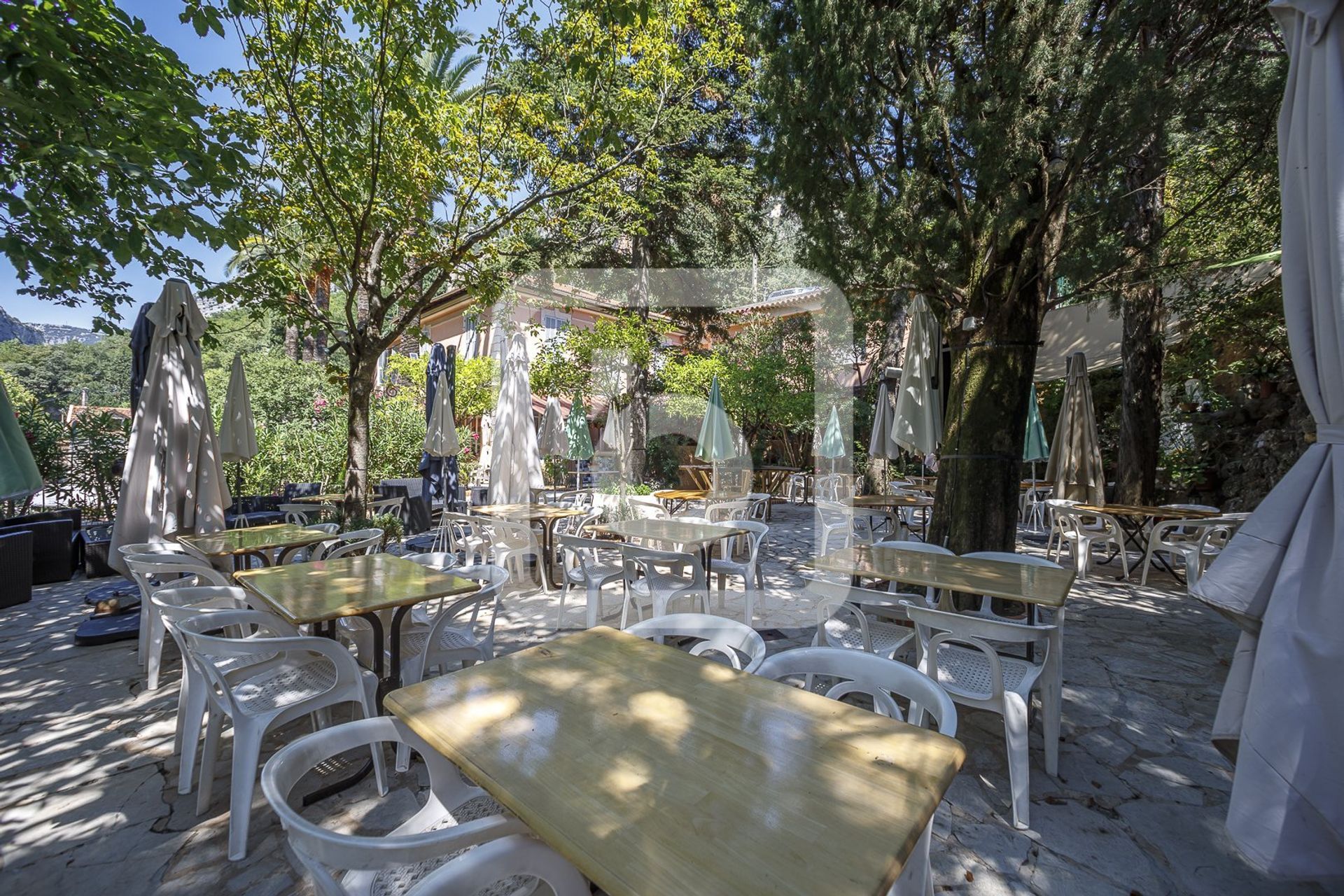 Casa nel Tourrettes-sur-Loup, Provence-Alpes-Côte d'Azur 10845290